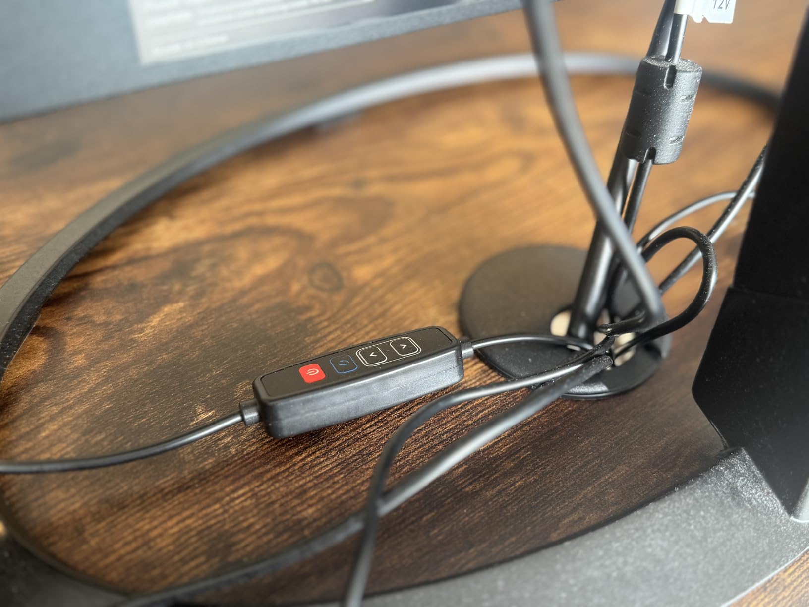 VIVO Electric 60 x 24 in Real Bamboo Standing Desk, Memory Height Adjustment, 1B Series, Holds 220 lbs, One-Piece Top, White Frame, DESK-KIT-1W6O customer photo 1