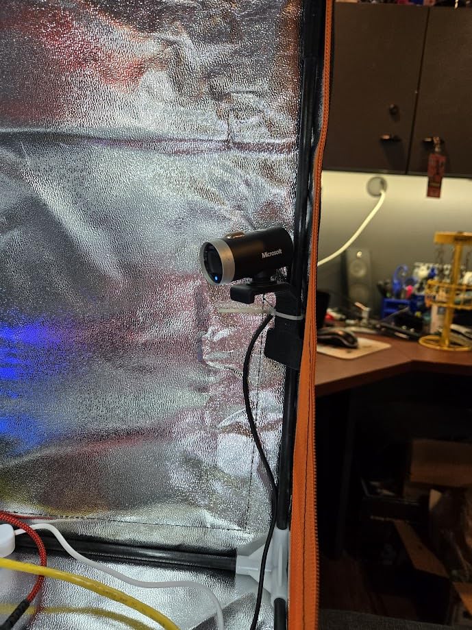 3D Printer Enclosure with LED Lighting, Fireproof Dustproof Tent Constant Temperature Protective Cover for Creality Ender 3 V3 SE/KE/Ender 3/Ender 3 Pro/Ender 3V2/Ender 3S1/Neo/Anycubic Elegoo, Medium customer photo 2