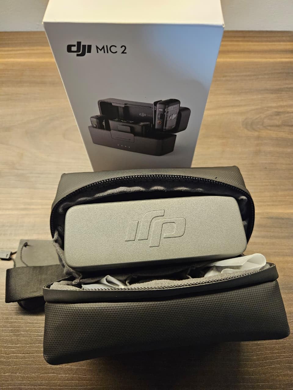DJI Mic 2 (2 TX + 1 RX + Charging Case), All-in-one Wireless Microphone, Intelligent Noise Cancelling, 32-bit Float Internal Recording, 250m (820 ft.) Range, Microphone for iPhone, Android, Camera customer photo 1