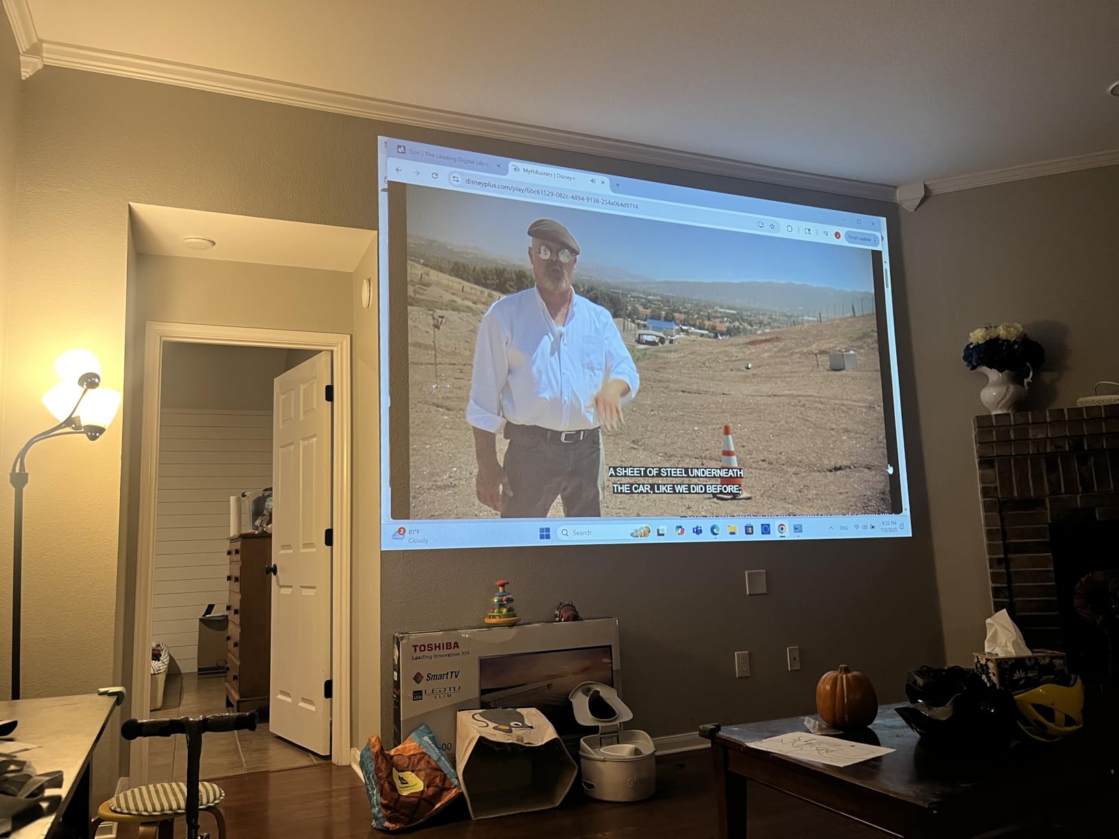 ViewSonic PA503HD 4000 Lumens High DLP Brightness Projector with 1.1x Optical Zoom, USB, and HDMI inputs for Home and Office customer photo 1