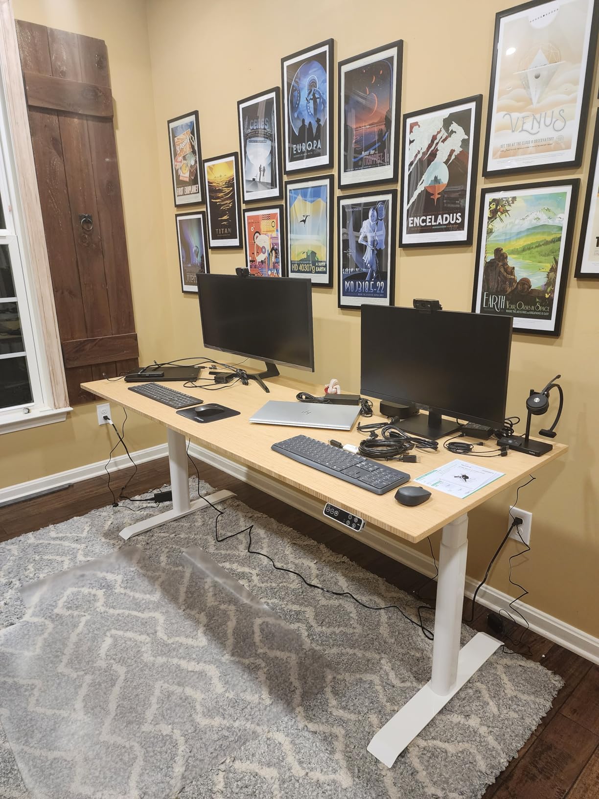 FLEXISPOT E6 Pro Oval Leg Dual Motor 3 Stages Bamboo Electric Standing Desk 55x28 Inch customer photo 2