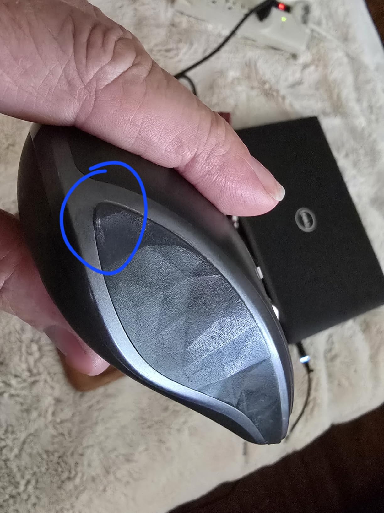 Logitech MX Anywhere 2S Bluetooth Edition Compact Wireless Mouse customer photo 1