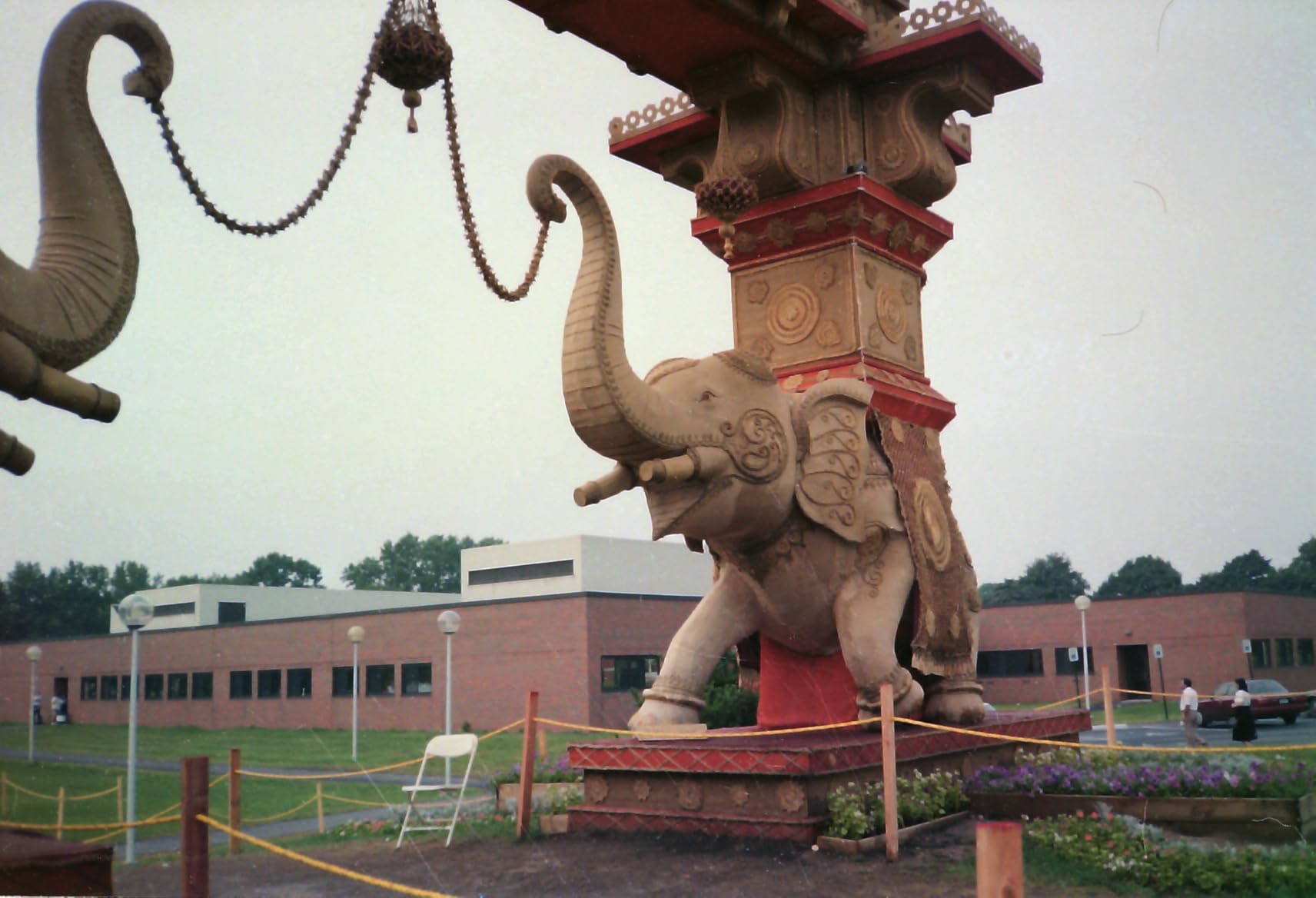 Pacific Image PrimeFilm 7250 Plus Film Scanner 35mm or 135 Film Slide and Negative Scanners, 7,200 dpi 48-bit True Color 3.9 Dynamic Range Mac/Pc, Support Mac and Windows customer photo 2