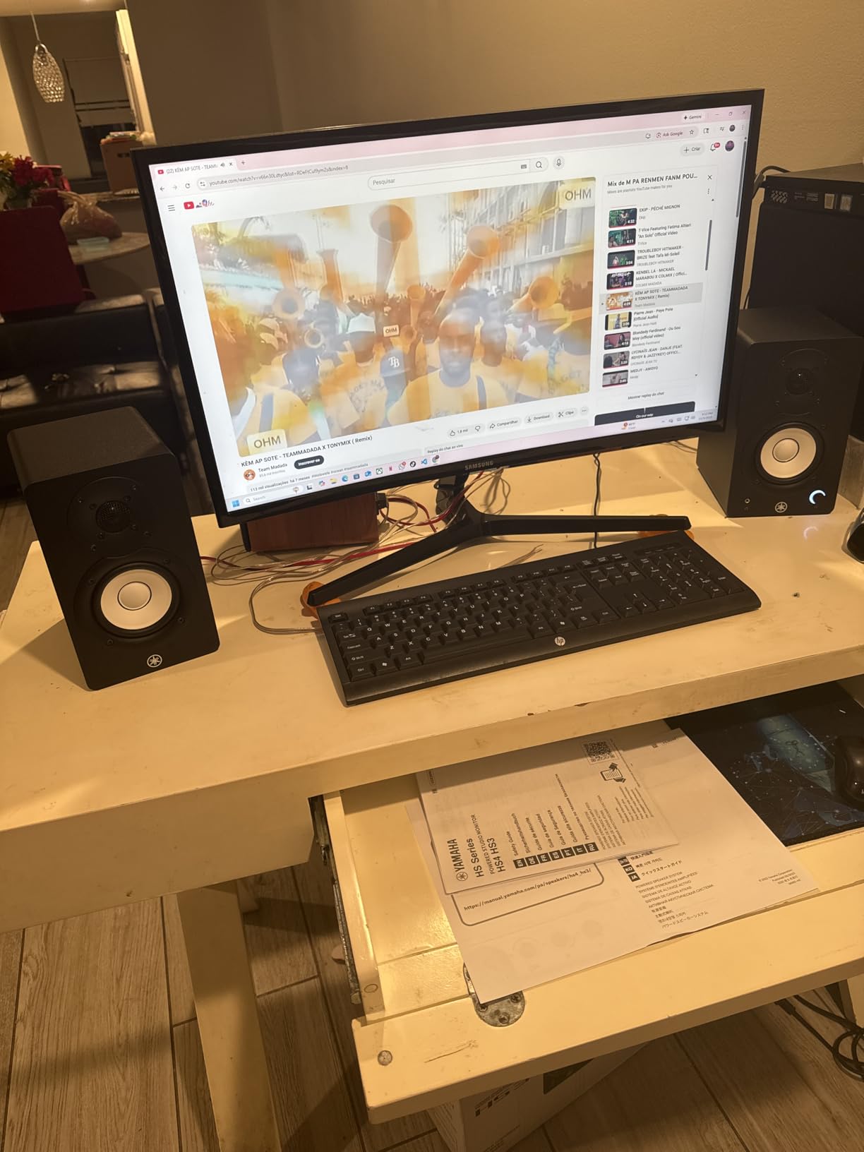 Yamaha HS3 Powered Studio Monitor in Black, Pair (HS3 B) customer photo 1