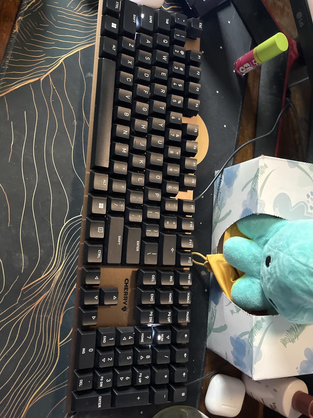 Cherry KC 200 MX, Wired Mechanical Office Keyboard with Aluminum Surface, MX2A Silent RED Switches customer photo 1