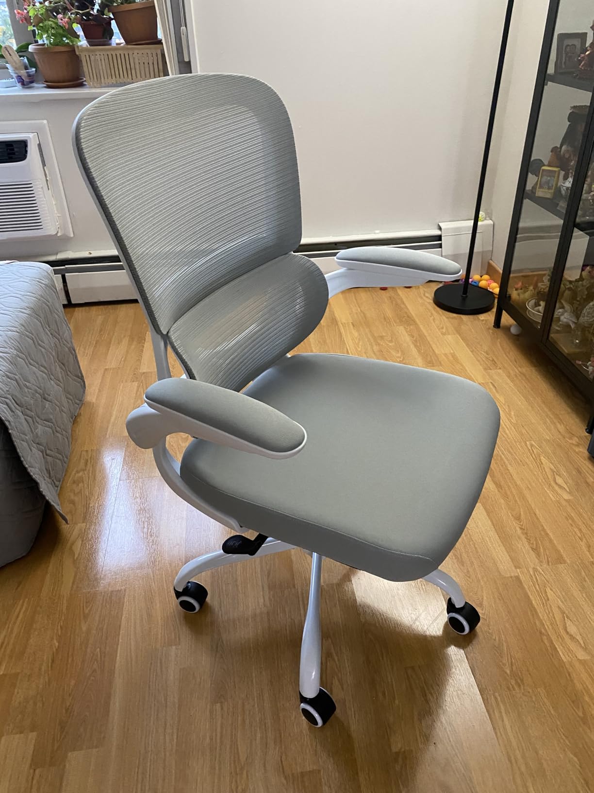 TRALT Office Chair - Ergonomic Desk Chair with Adjustable Lumbar Support, Mesh Computer Chair, Executive Chairs for Home Office Comfortable Lumbar Support customer photo 1