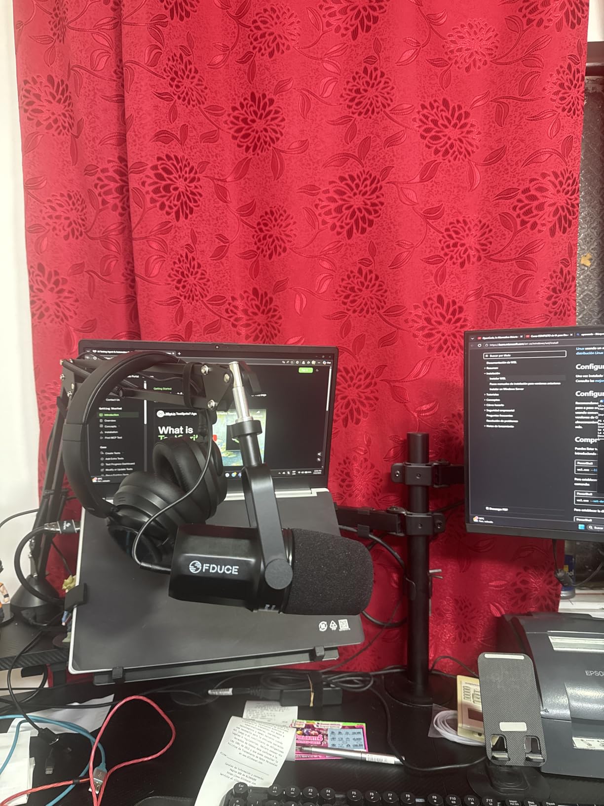 FDUCE Dynamic Microphone, XLR/USB Podcast Recording PC Microphone for Vocal Voice-Over Streaming, Studio Metal Mic with Mute, Headphone Jack, Monitoring Volume Control, with Boom Arm (SL40+) customer photo 1