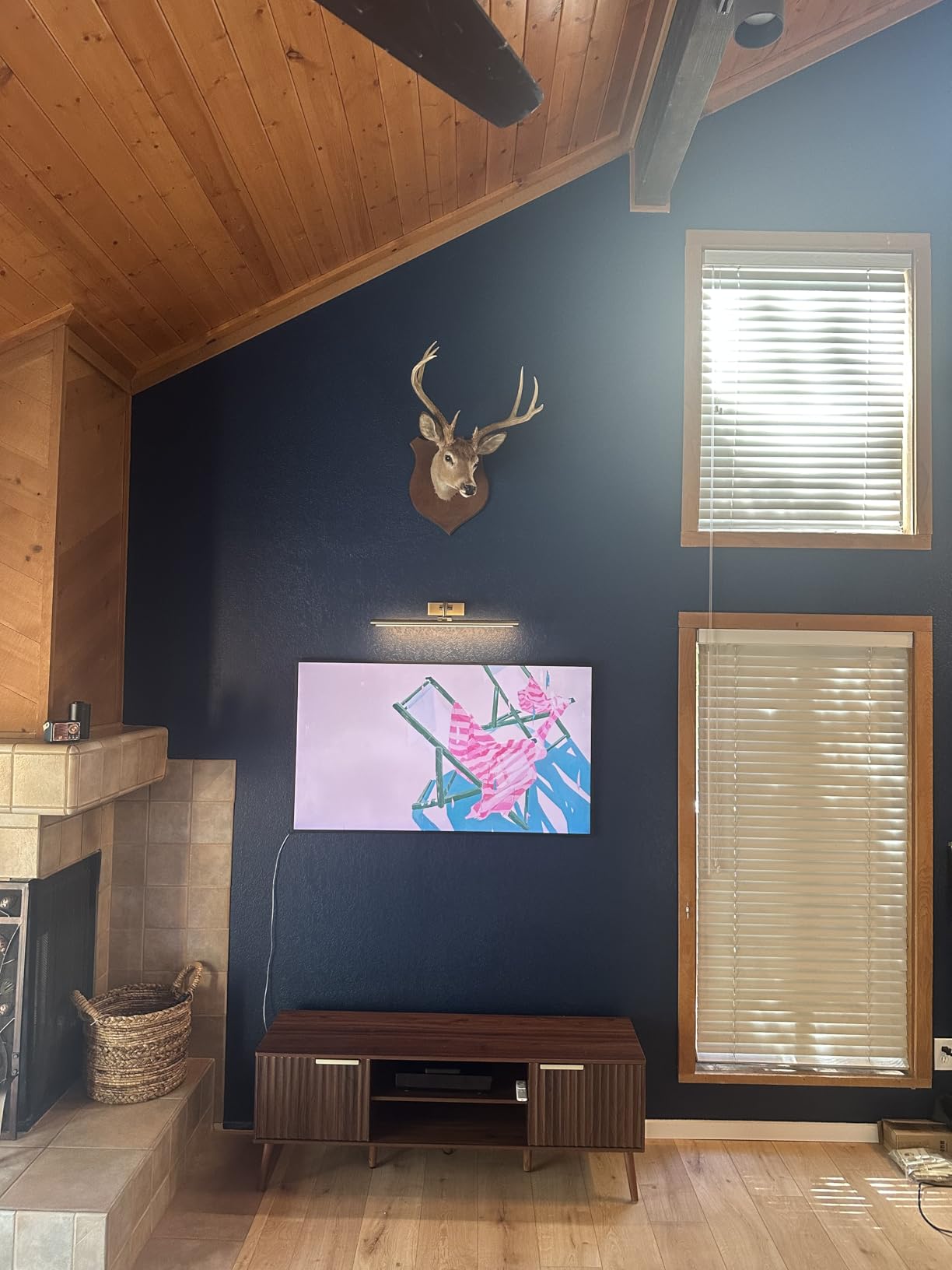 43-Inch Class QLED 4K LS03D The Frame Series Quantum HDR Smart TV w/Dolby Atmos, Art Mode, Anti-Reflection, Customizable Frame, Slim Fit Wall Mount with Alexa Built-in (QN43LS03D, 2024 Model) customer photo 2