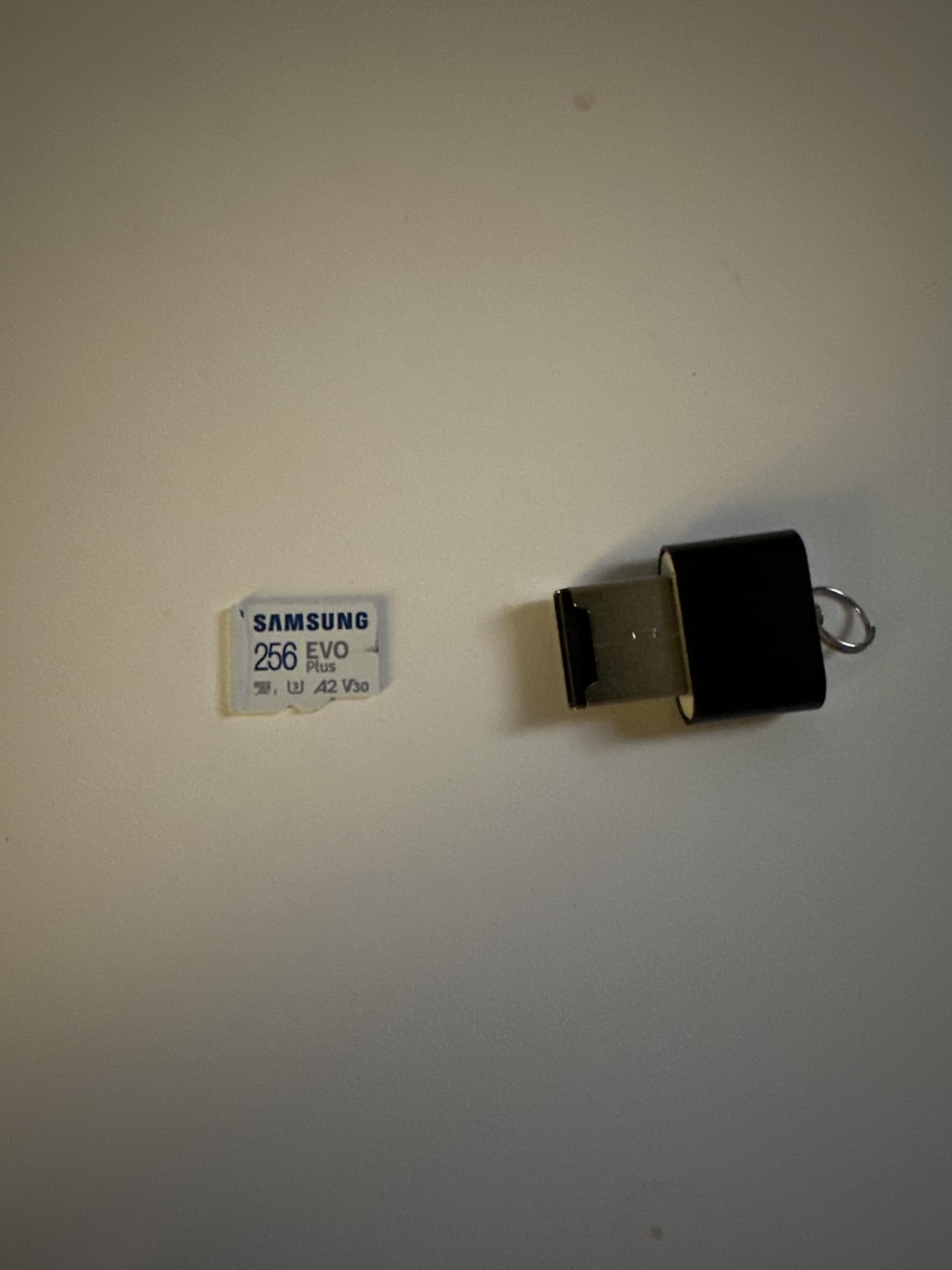 CanaKit Raspberry Pi 5 Starter Kit MAX - Turbine White (256 GB Edition) (8GB RAM) customer photo 2