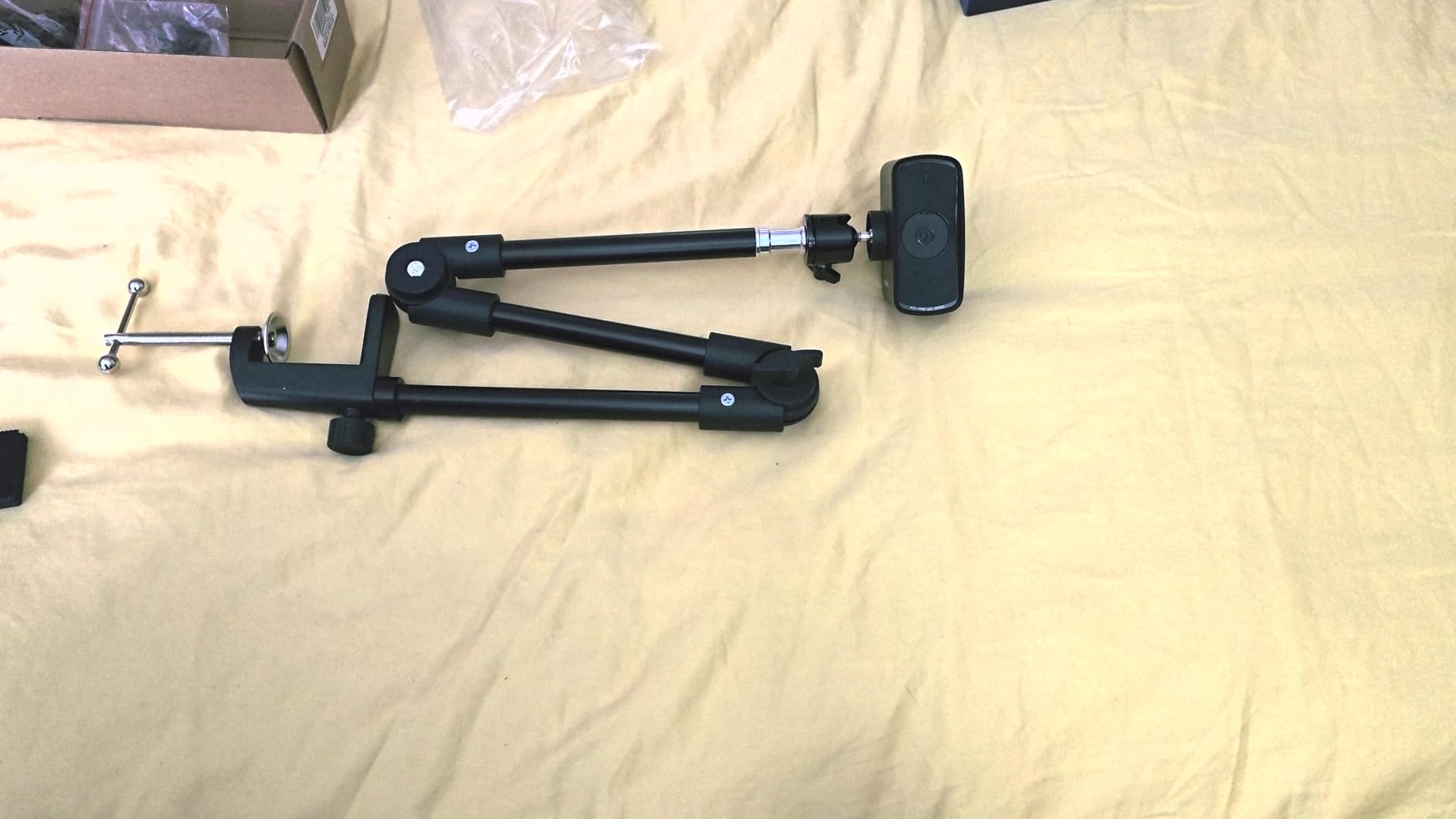 Elgato Facecam MK.2 - Premium Full HD 1080p Webcam for Streaming, Gaming, Video Calls, Recording, HDR Enabled, Sony Sensor, PTZ Control - Works with OBS, Zoom, Teams, and More, for PC/Mac customer photo 2