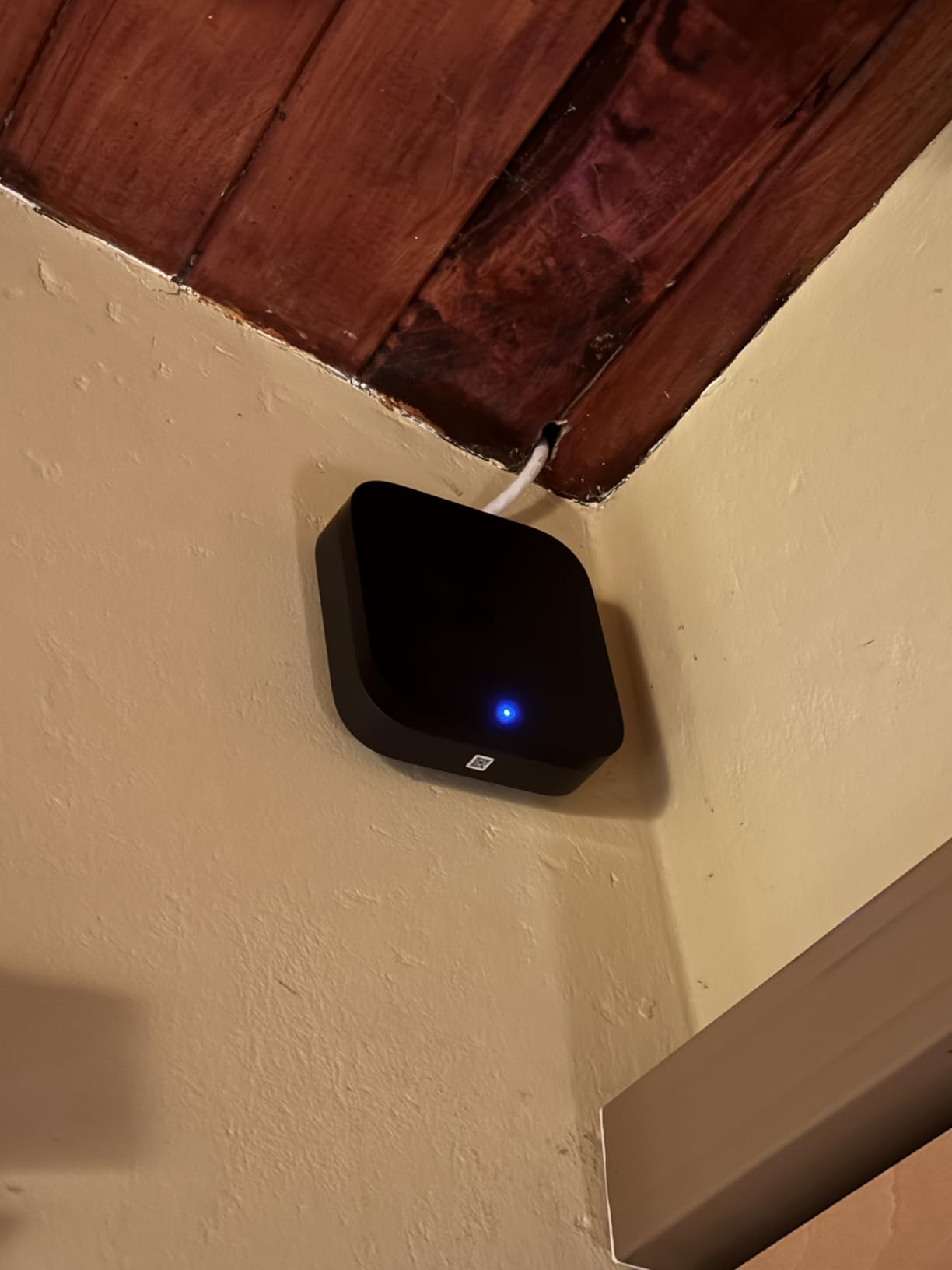 Aqara Smart Home Hub M3 for Advanced Automation, Matter Controller, Thread Border Router, Features Zigbee, Bluetooth, Wi-Fi, PoE, IR, Supports Apple HomeKit, Alexa, SmartThings, Home Assistant, IFTTT customer photo 2