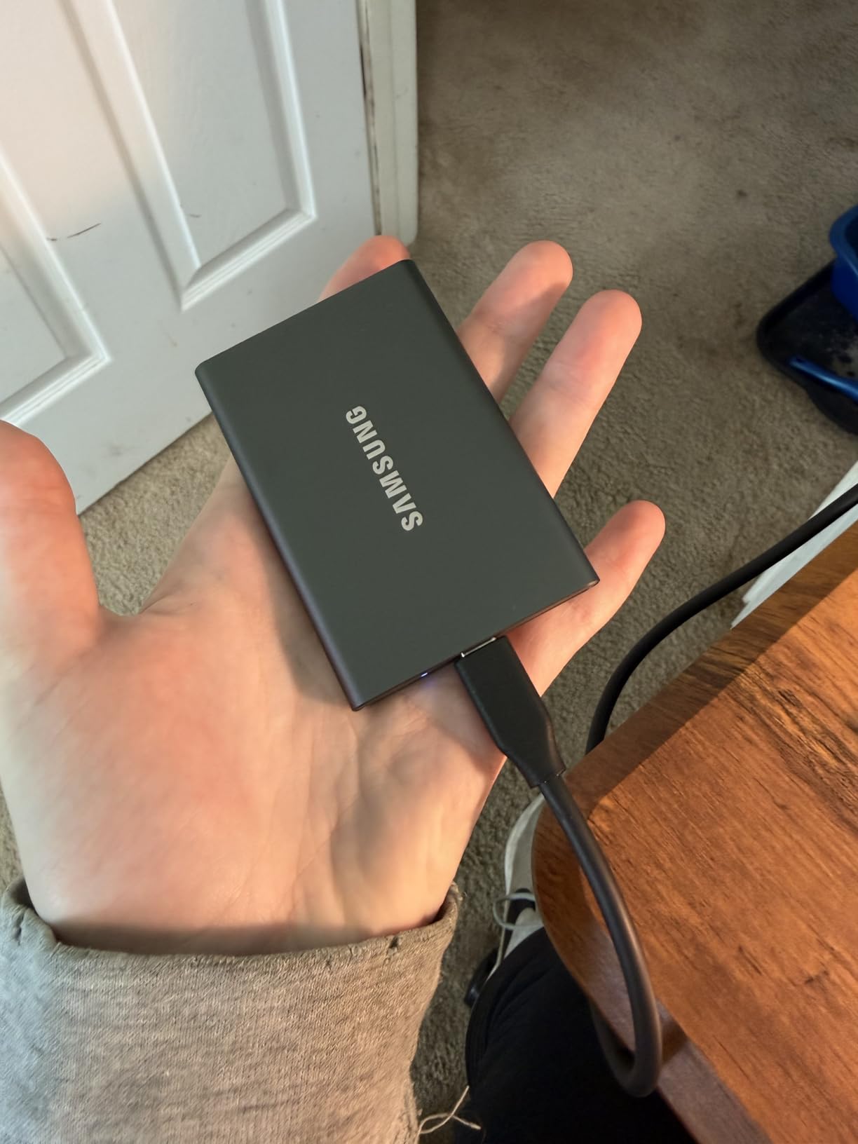 SAMSUNG T7 Portable SSD, 4TB External Solid State Drive, Speeds Up to 1,050MB/s, USB 3.2 Gen 2, Reliable Storage for Gaming, Students, Professionals, MU-PC4T0T/AM, Gray customer photo 2