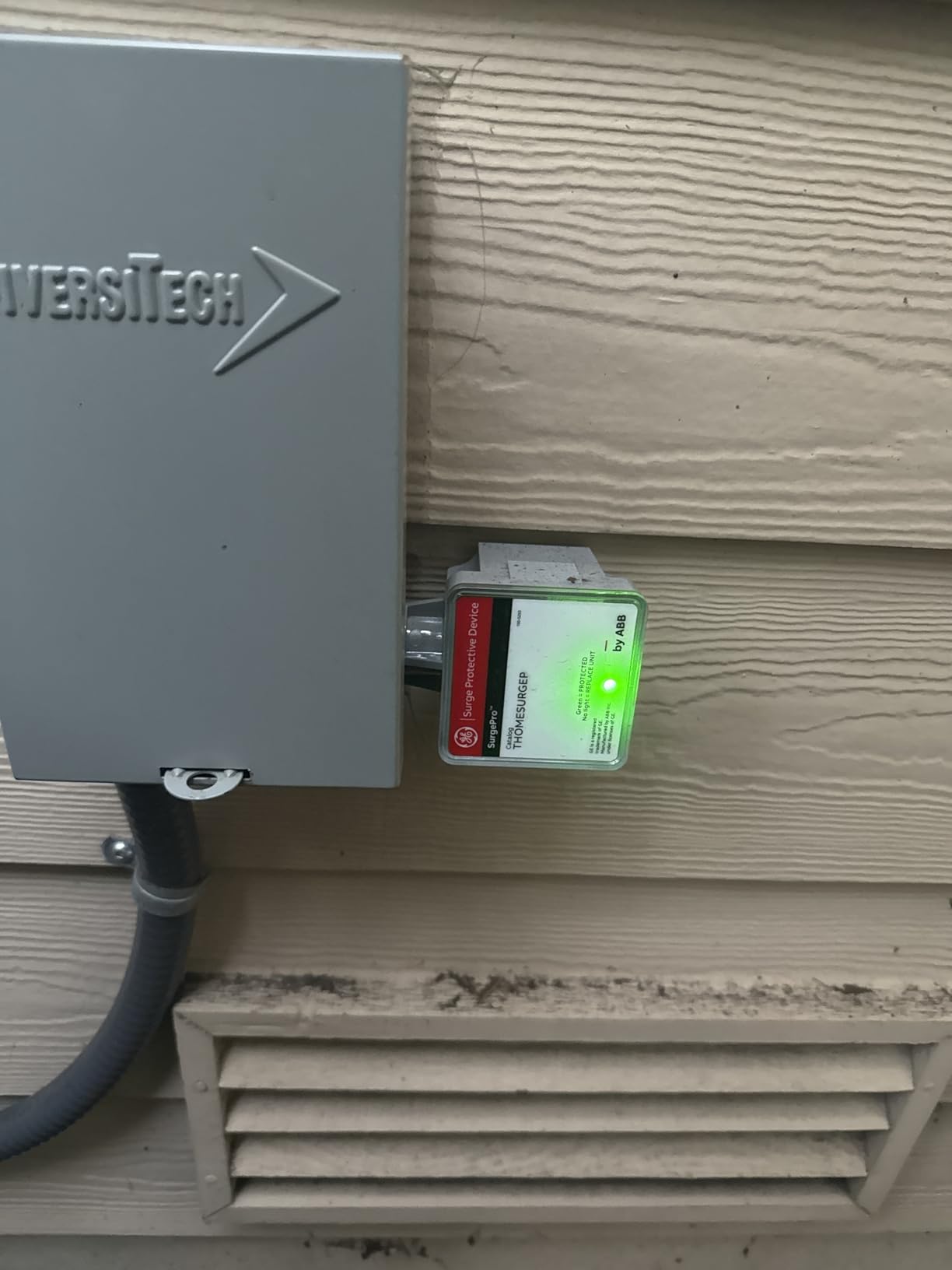 THOMESURGEP by ABB SurgePro Surge Protective Device, Externally Mounted Wired Residential SPD, Type 1 SPD customer photo 1
