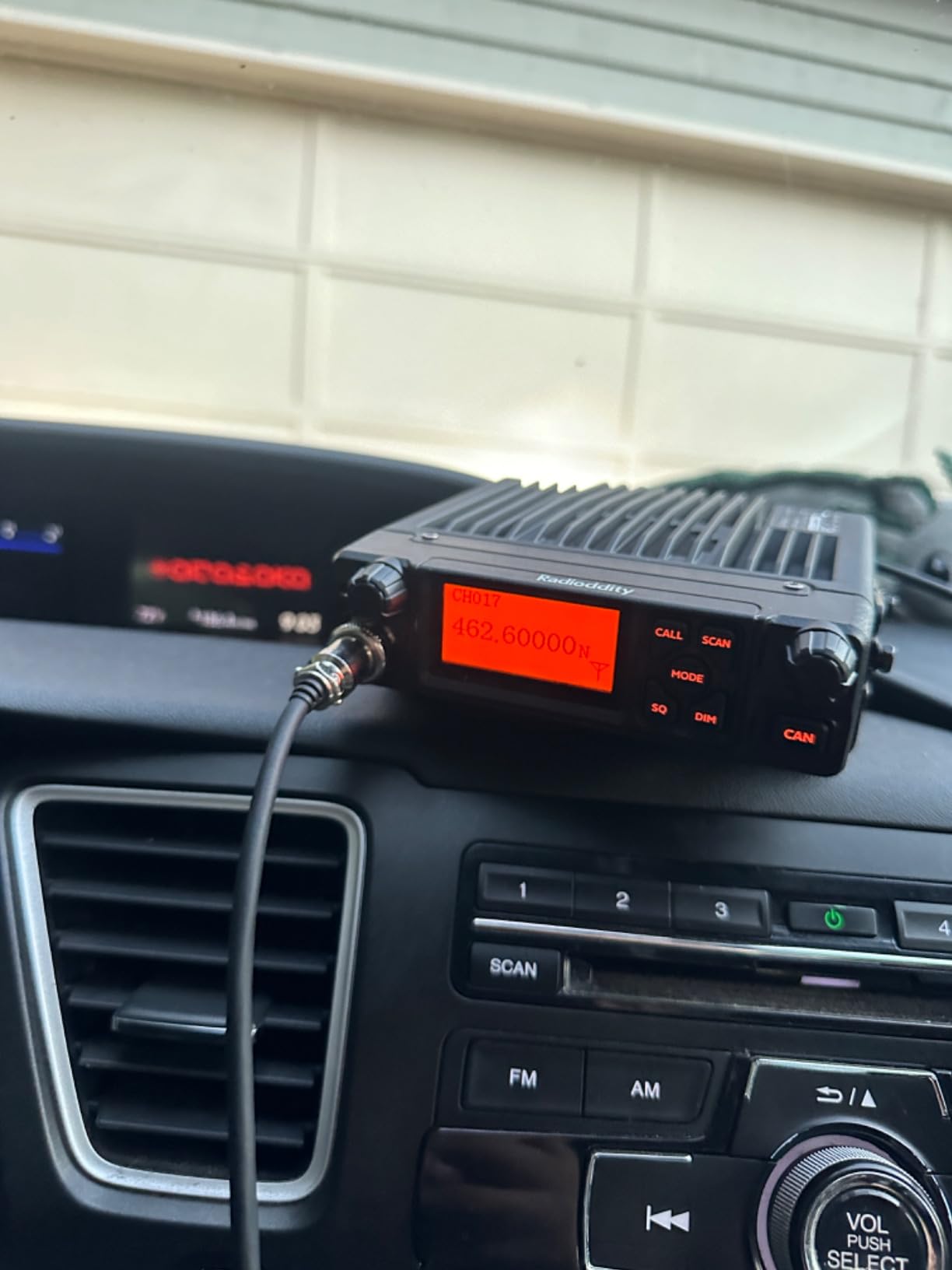 Radioddity DB40-G GMRS Mobile Radio, 40W Long Range Repeater-Capable Two Way Radio with Dual Display, VOX, 169 Channels, UHF RX, for Off-Road, Vehicle Communication customer photo 1