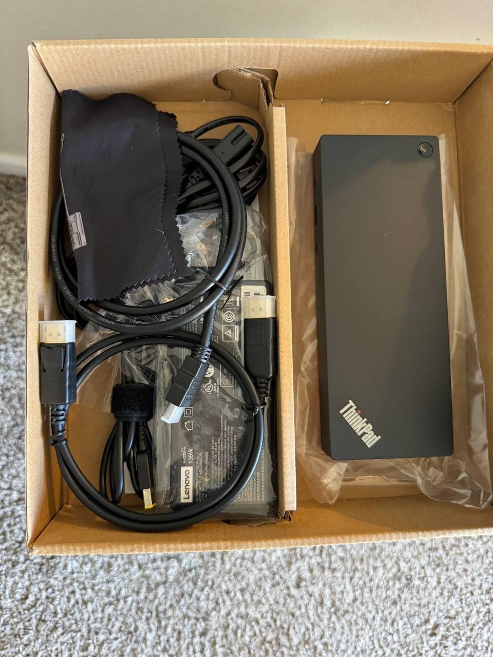 40AF0135US Lenovo Docking Station Dual Monitor Hybrid USB-C with USB-A - 1 Year Warranty, Thinkpad Dock w/ 135W Adapter, ANYHDD HDMI, DisplayPort, USB-C Cables, Cloth customer photo 1