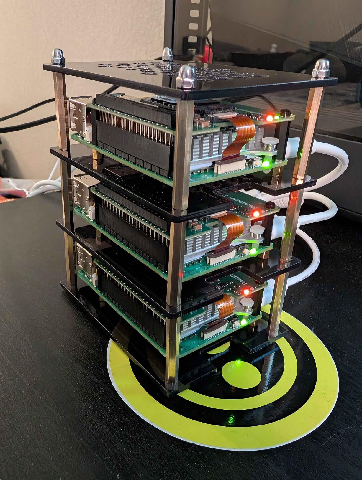 GeeekPi 4 Layers Cluster Case for Raspberry Pi 5, Pi 5 Stackable Case with 4PCS Armor Lite V5 Active Cooler for Raspberry Pi 5 8GB 4GB customer photo 1