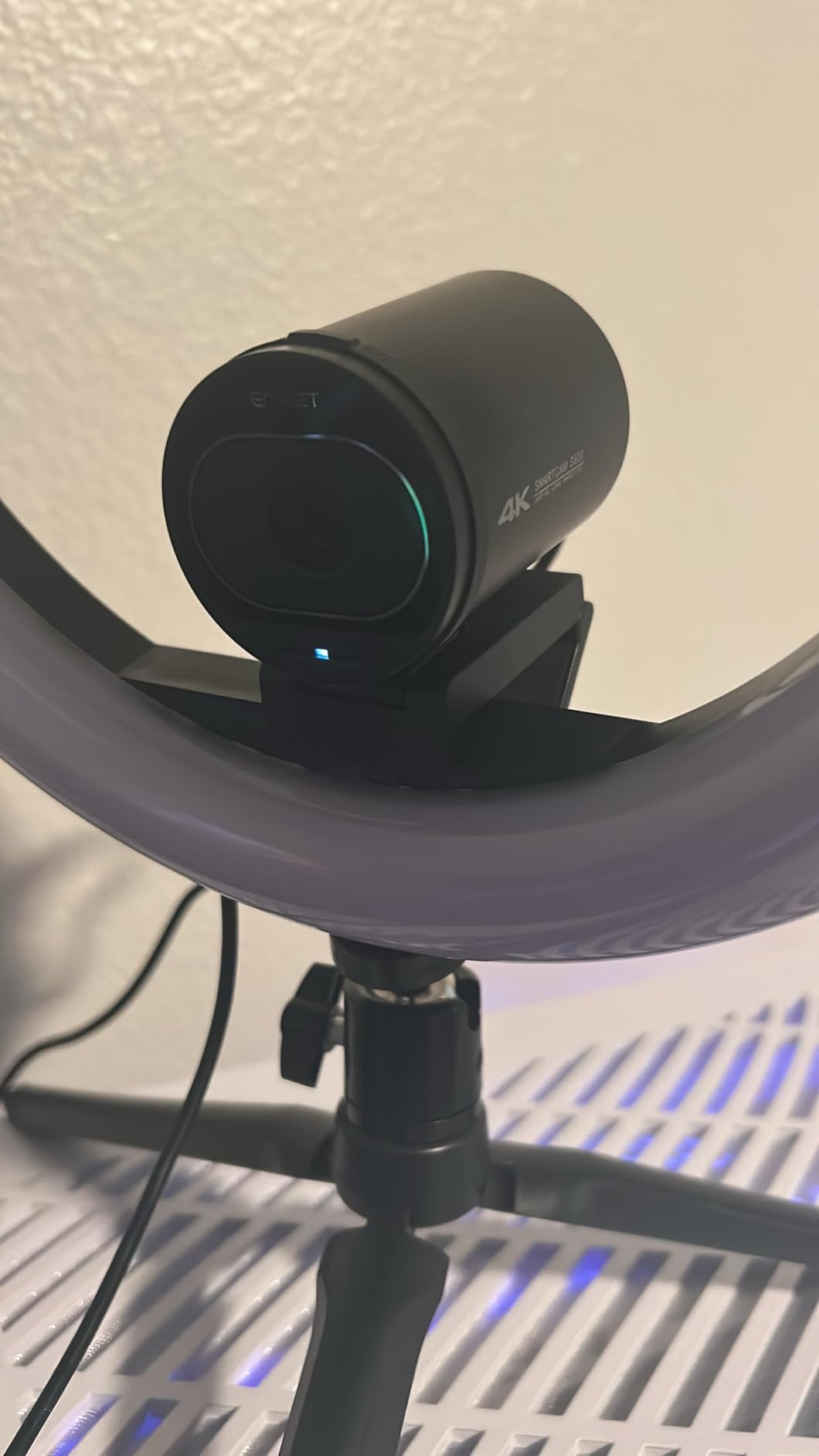 EMEET S600 4K Webcam for Streaming - Sony 1/2.55'' Sensor, PDAF Autofocus, 1080P@60FPS, 2 Noise Reduction Mics, Built-in Privacy Cover, 73° FOV, Streaming Camera for Live Commerce/Gaming/Beauty customer photo 2