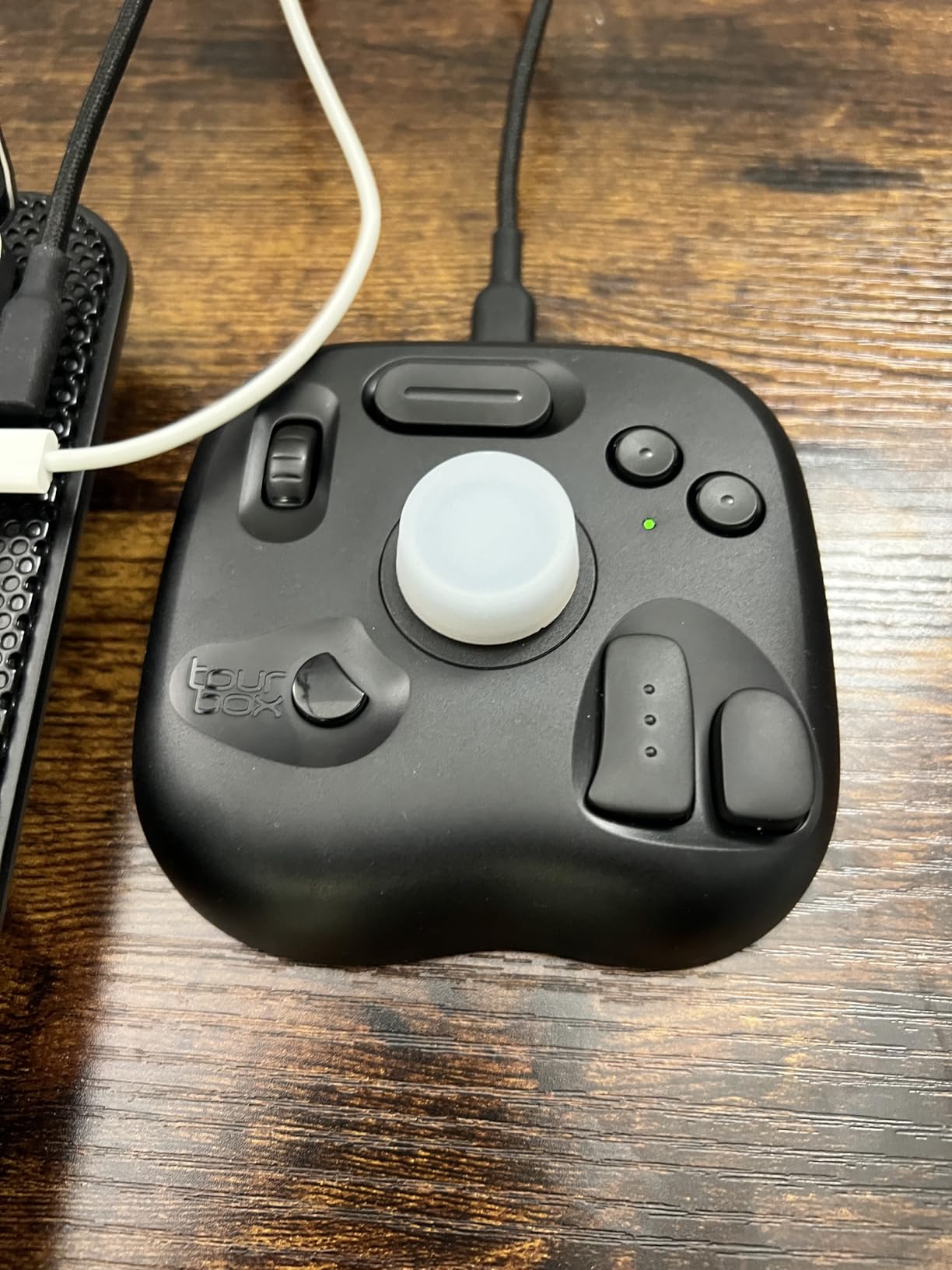 TourBox Lite - Editing Keyboard Compact, Artists Go-to Drawing Macro Keypad, Works with Photoshop, CSP & More, Creative Controller with Custom Software, Streamline All Workflows - Wired Only customer photo 2