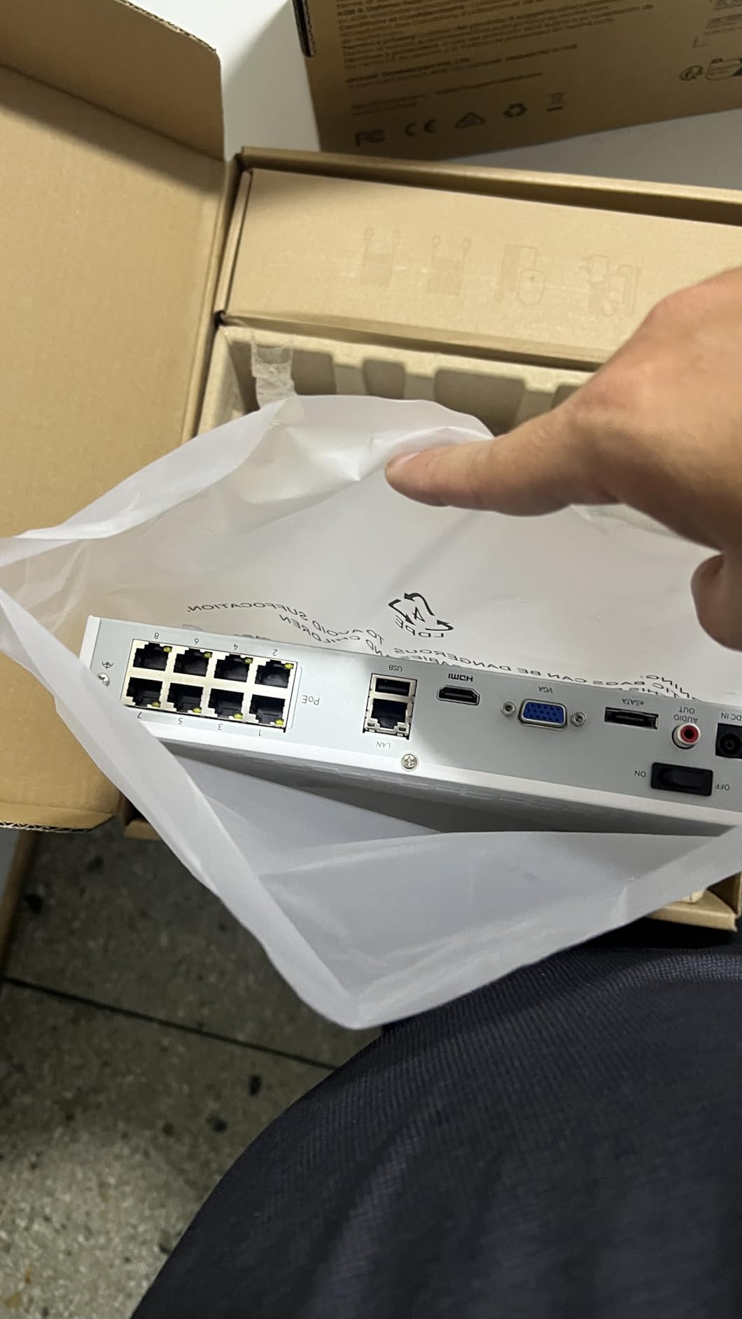 Reolink 4K Security Camera System with PT Auto-Tracking, 355 Pan 50 Tilt, 4K PoE Cameras Home Surveillance Wired Outdoor, Smart AI Detection, Spotlights & 2-Way Talk, 8CH NVR 2TB HDD, RLK8-800PT4 customer photo 1