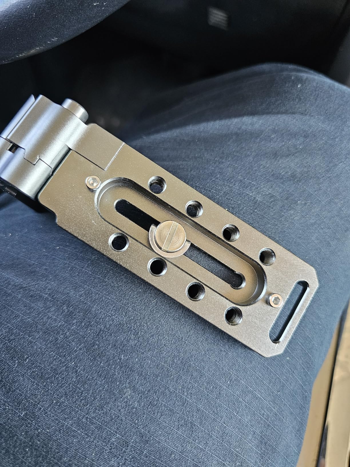 Foldable DSLR Camera L Bracket - Arca Base Universal Vertical Camera Mount Horizontal Switching Tripod Quick Release Plate Compatible with Canon Nikon Sony Fujifilm DJI Ronin Osmo Stabilizer Monopod customer photo 1