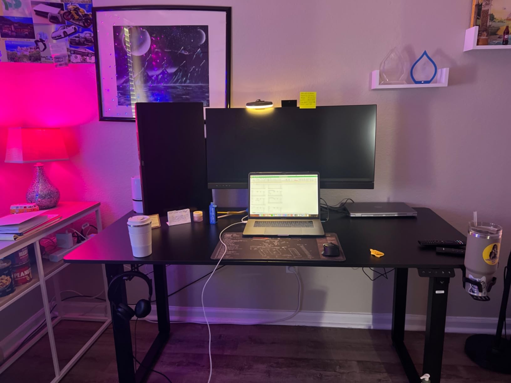 ONBRILL Standing Desk, 71x32 Inches Rectangle Stand Up Desk with 4 Legs, Dual Motor and Memory Controller, Adjustable Height from 28-46 Inches for Home and Computer Workstation, White customer photo 1