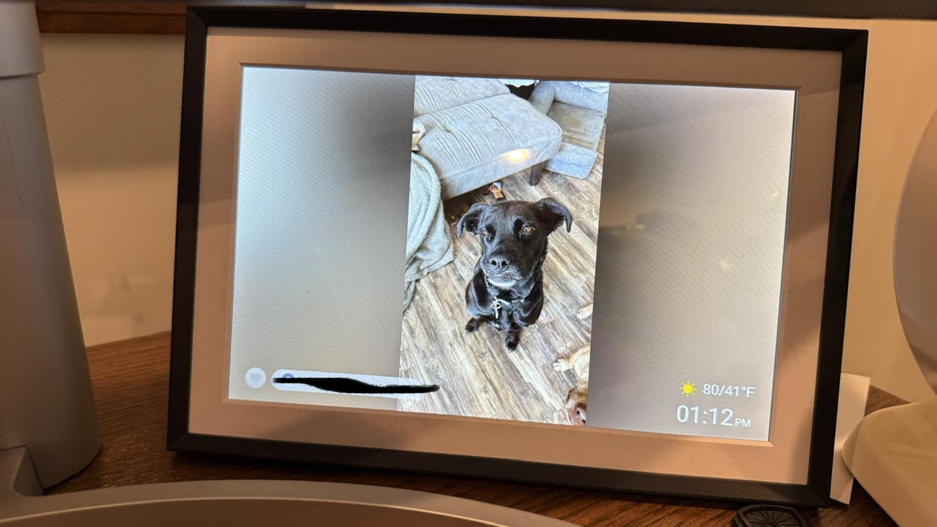 15.6'' Digital Picture Frame with 1920x1080 IPS Touch Screen, Smart Digital Photo Frame with 32GB Storage, Easy Setup to Share Photos/Videos via Free App customer photo 2