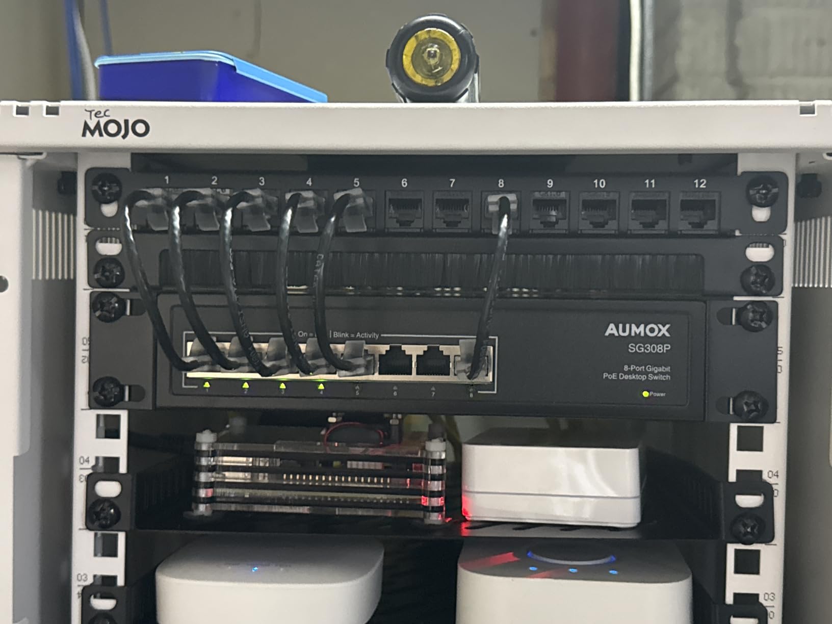 GeeekPi 12 Port Patch Panel, 10inch 0.5U CAT6 Network Patch Panel for DeskPi RackMate T1/T0/T2/T1 Plus/T0 Plus/TL1 and 10 Inch Server Rack/Network Cabinet customer photo 1