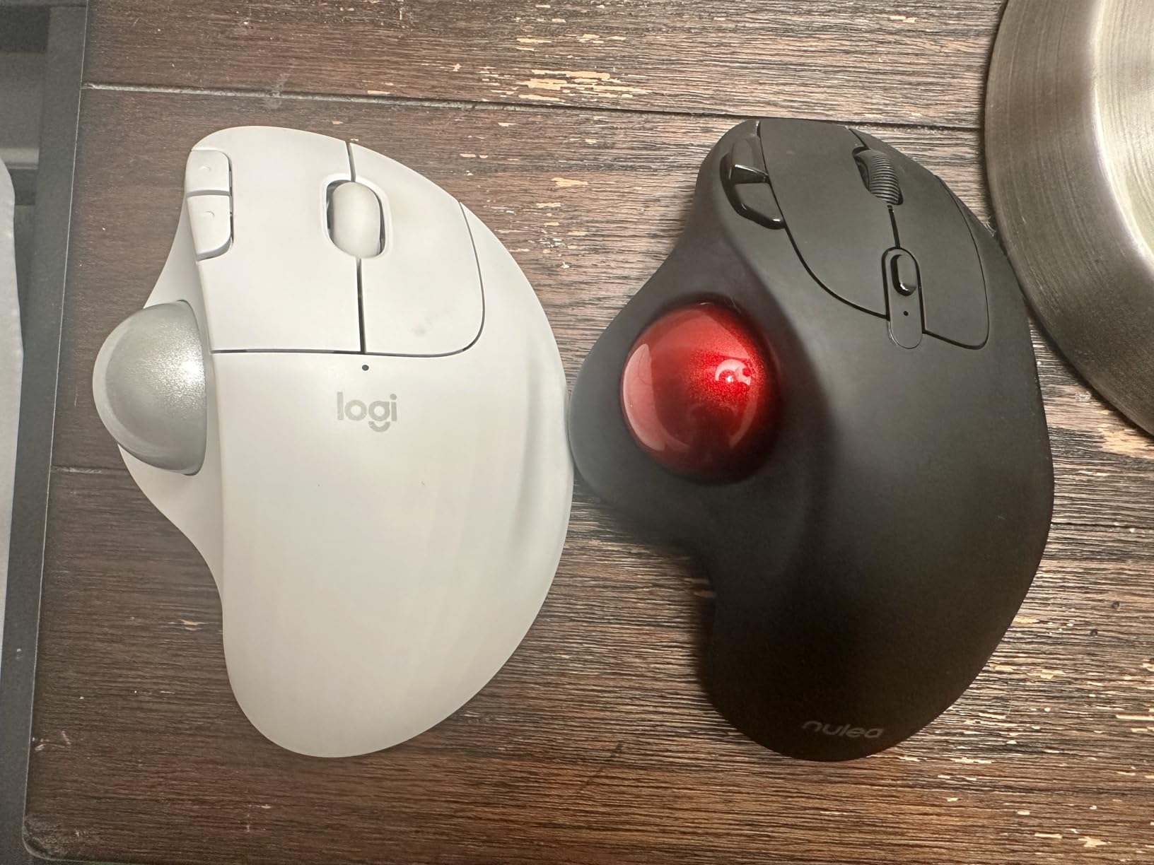 Logitech Ergo M575S Wireless Trackball Mouse customer photo 1