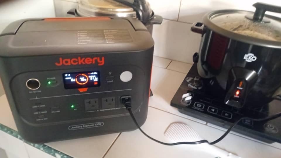 Jackery Explorer 1000 v2 Portable Power Station, 1070Wh LiFePO4 Battery, 1500W AC/100W USB-C Output, 1 Hr Fast Charge, Solar Generator for Camping, Emergency, RV, Off-Grid Living customer photo 1