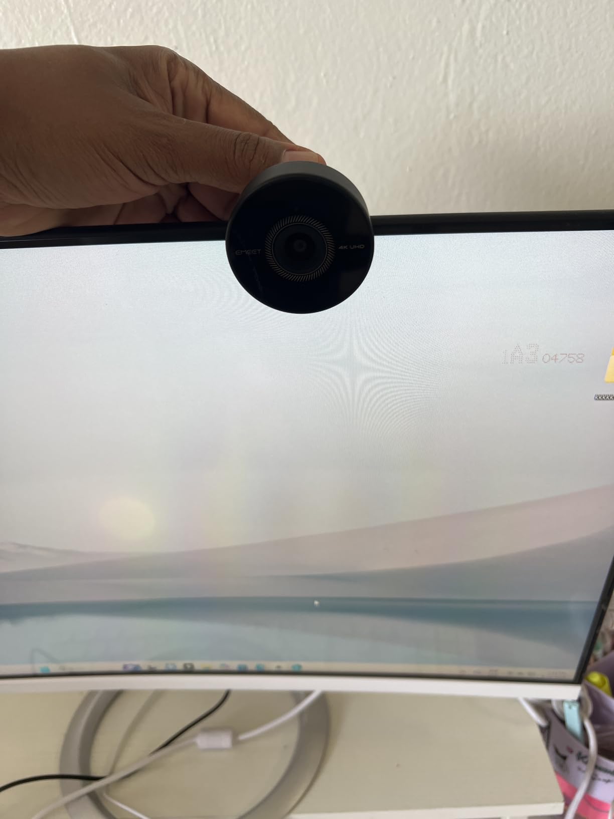 EMEET C950 4K Webcam for PC - PDAF Autofocus, USB Webcam with Microphone & Physical Privacy Cover, 1080P@60FPS, USB 2.0 Plug&Play, No Tripod Hole, Web Cam w/ 70°View for Meeting/Online Classes/Zoom customer photo 1