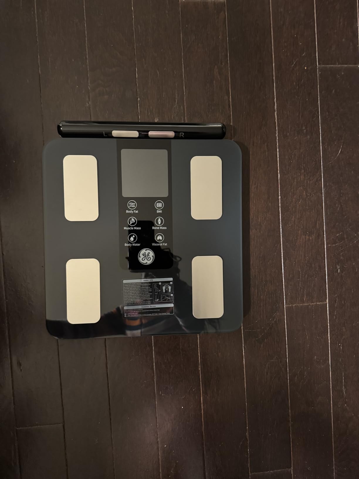 GE Smart Scale for Body Weight: 8-Electrode Digital Bathroom Scale for Weight Fat BMI Muscle Mass Full Body Composition Analyzer 50 Measurements Bluetooth Highly Accurate Weighing Machine 400lb Black customer photo 2