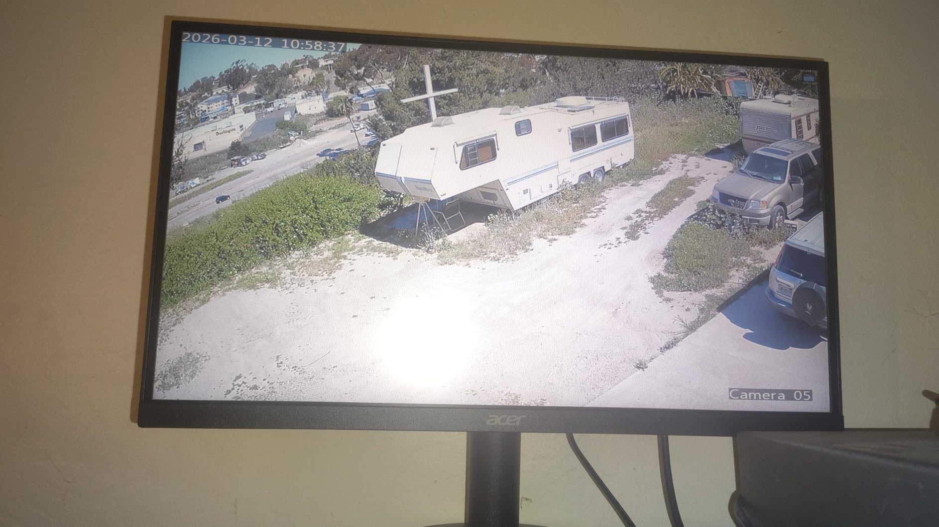 Hiseeu 4K Wired Security Camera System with Audio,Smart Color Night Vision,3TB Hard Drive,AI Human/Vehicle Detection,8PCS 8MP IP67 Weatherproof Home CCTV Cameras,Indoor/Outdoor Surveillance DVR Kit customer photo 2