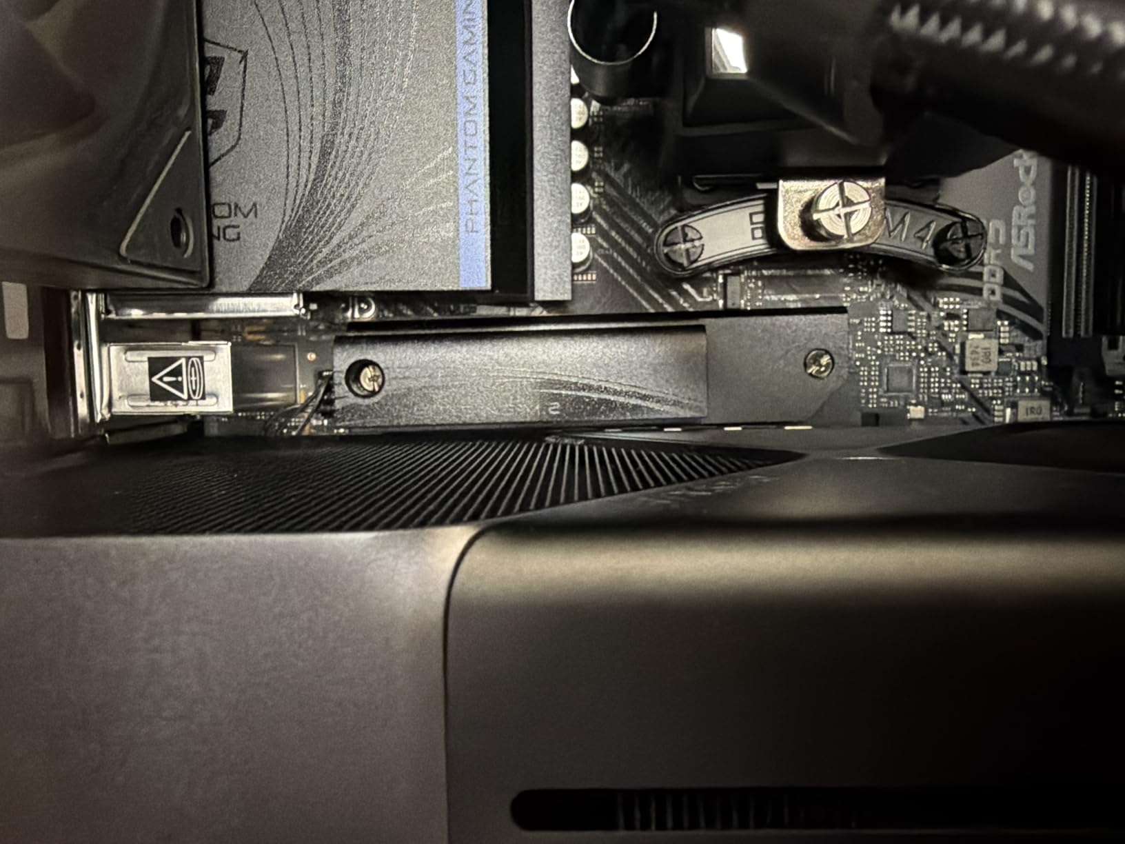 Crucial P310 2TB SSD, PCIe Gen4 NVMe M.2 2280, Up to 7,100MB/s, for Laptop, Desktop (PC), & Handheld Gaming Consoles customer photo 2