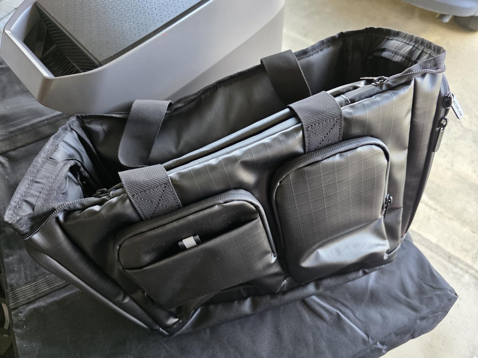 EF ECOFLOW DELTA 3 Portable Power Station, 1024Wh LiFePO4 Battery, Full Charge in 56 Min, 1800W AC/100W USB-C Output, Solar Generator(Solar Panel Optional) for Home Backup Power, Camping & RVs customer photo 2