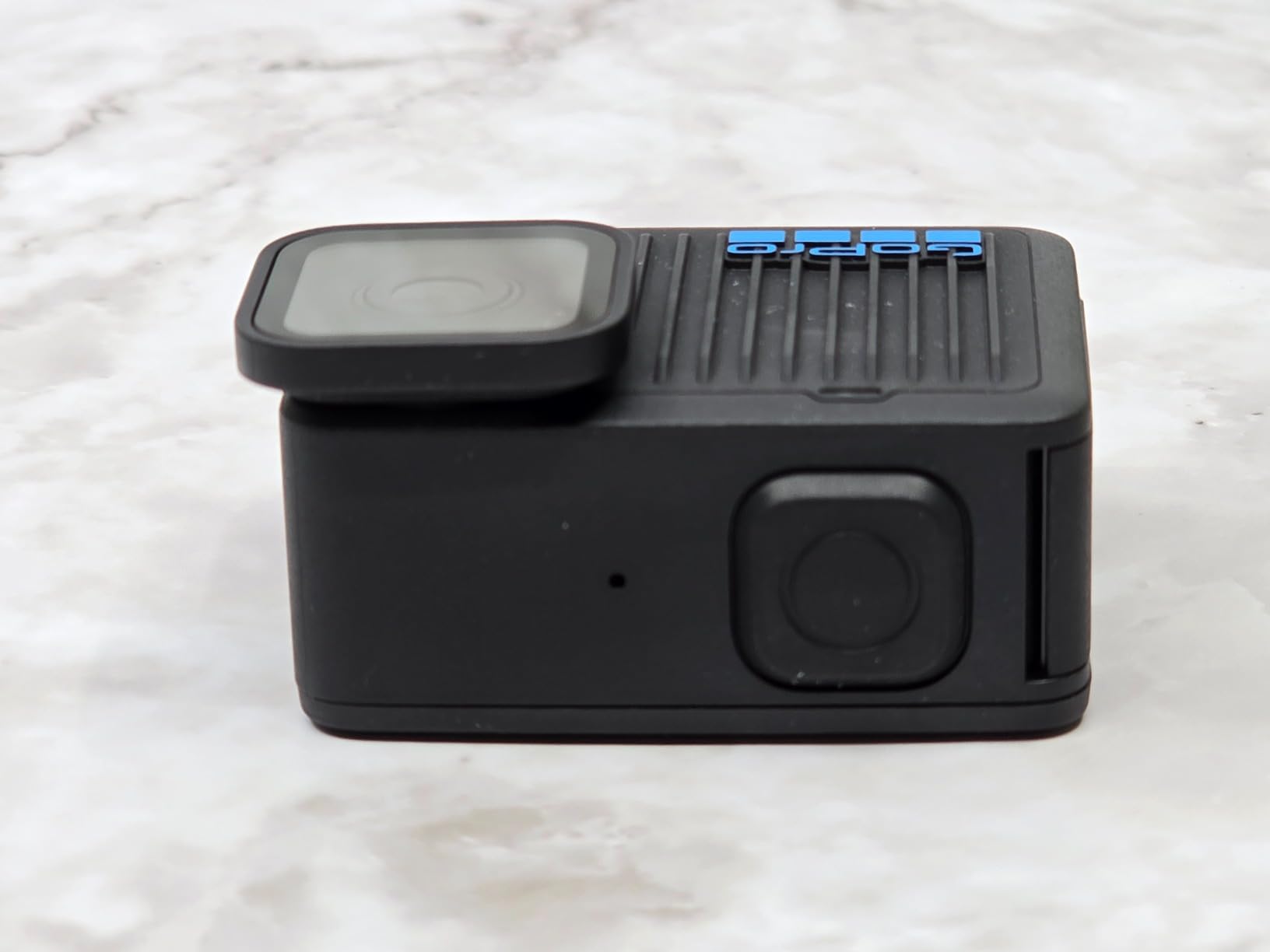 GoPro Hero - Compact Waterproof Action Camera with 4K Ultra HD Video, 12MP Photo, Touch Screen customer photo 2