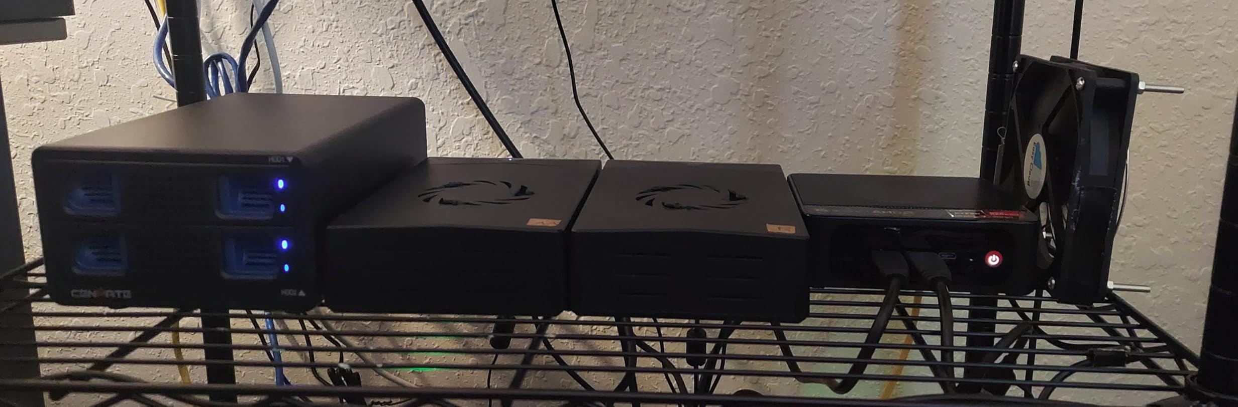 Aluminum 2 Bay Hard Drive Enclosure with Cooling Fan for 2.5/3.5