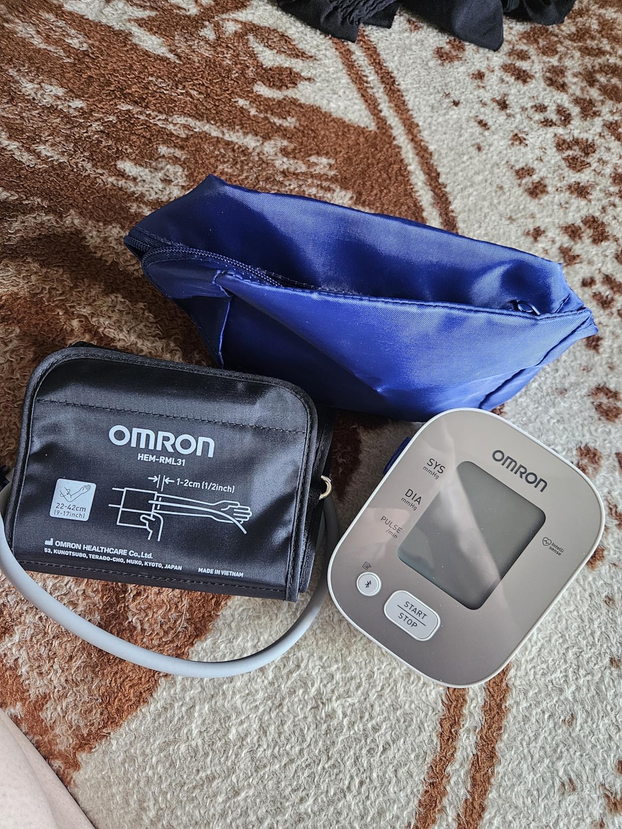 OMRON Bronze Blood Pressure Monitor for Home Use & Upper Arm Blood Pressure Cuff - #1 Doctor & Pharmacist Recommended Brand - Clinically Validated - Connect App customer photo 1