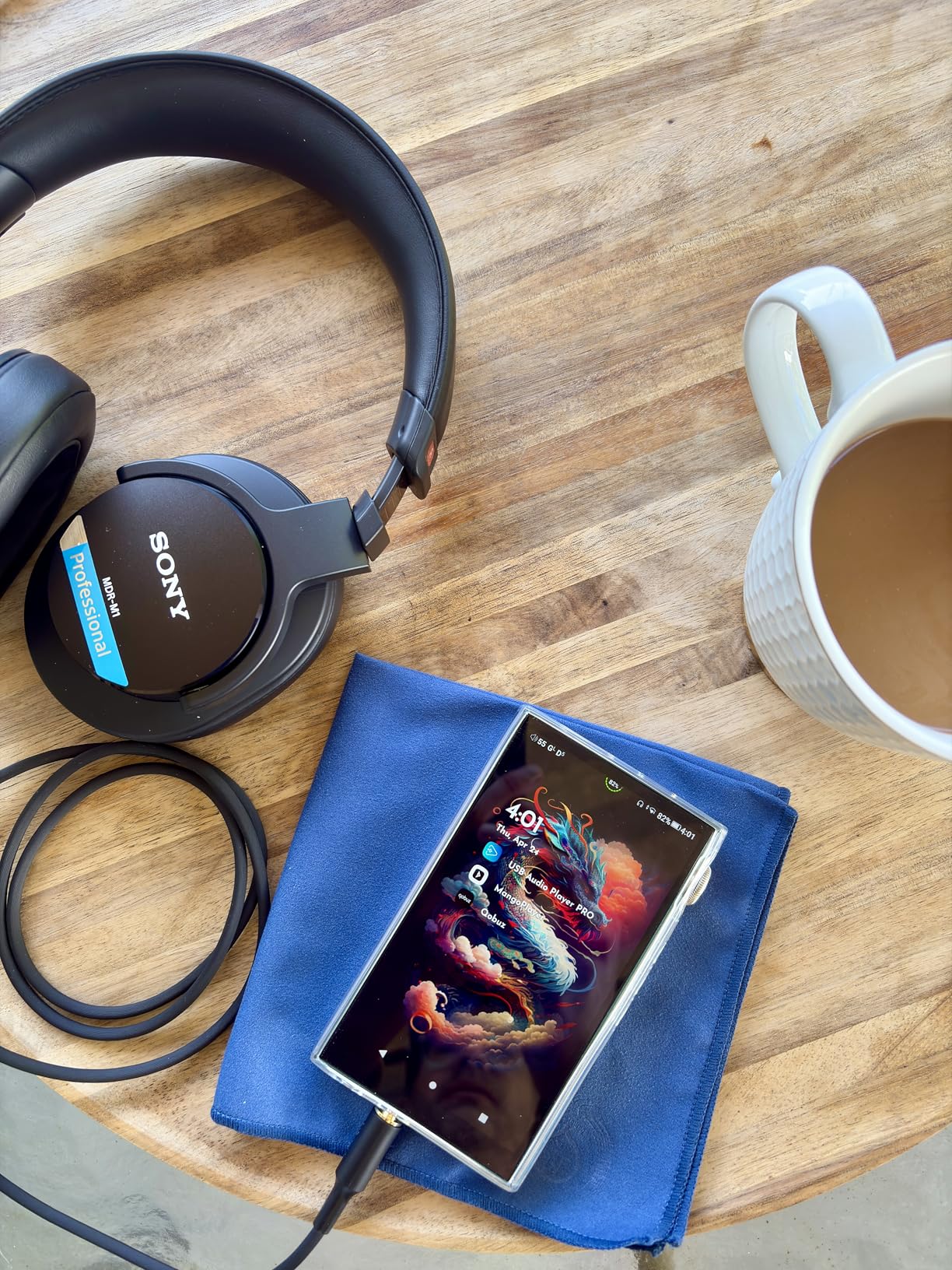 Sony MDR-M1 Professional Reference Closed Monitor Headphones customer photo 1