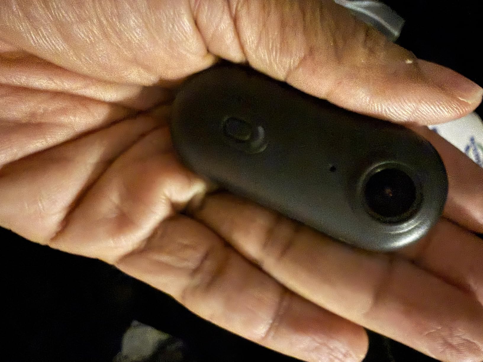 i3 4K Thumb Action Camera, Tiny Size, Mount Anywhere, Small Body Camera with Spring Clip, Portable Vlogging, Hands-Free POV Recording, Helmet Cam for Cycling, Motorcycle (64G-Card, Black) customer photo 2