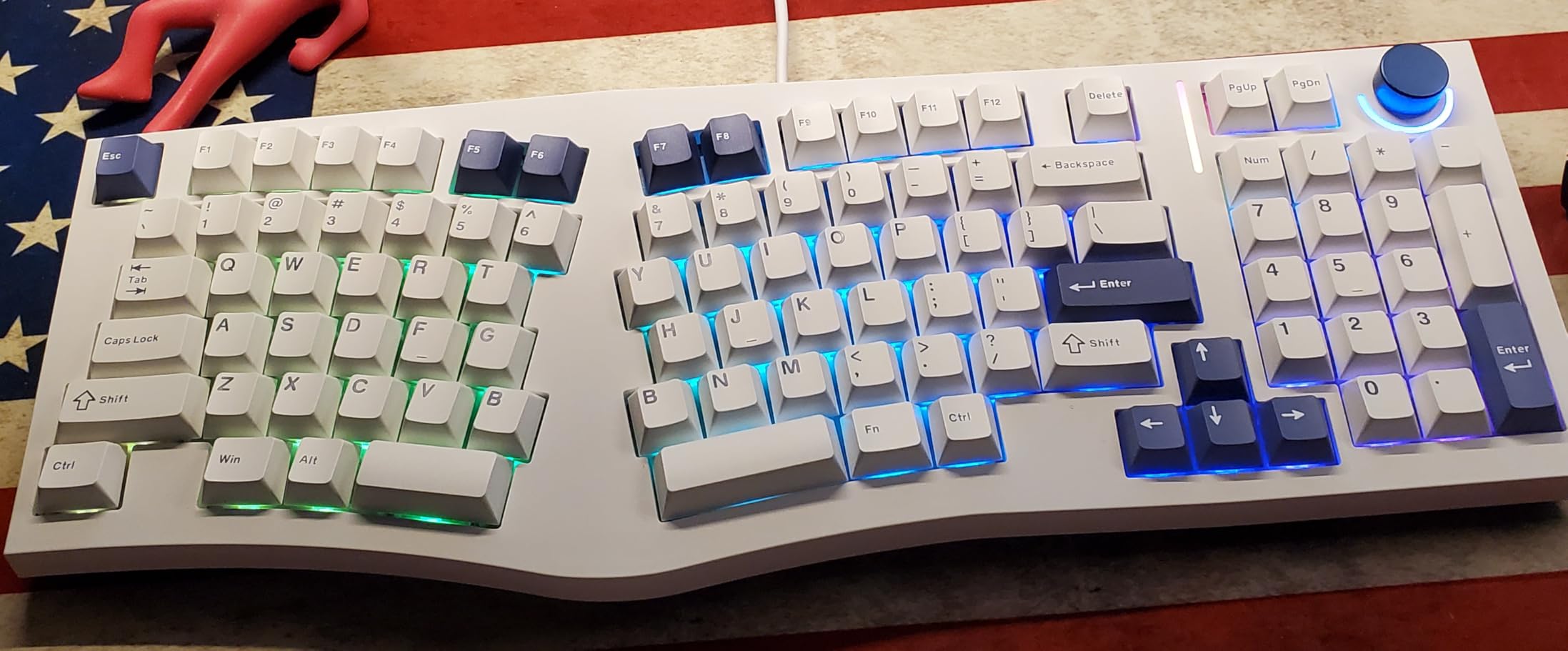 MechLands Feker Alice98 Ergonomic 98 Keys Custom Mechanical Keyboard, VIA Programmable, USB-C Wired Gaming Keyboard, Hot Swappable, 5 Layer Paddings, Control Knob, NKRO, RGB for Win/Mac (White) customer photo 1