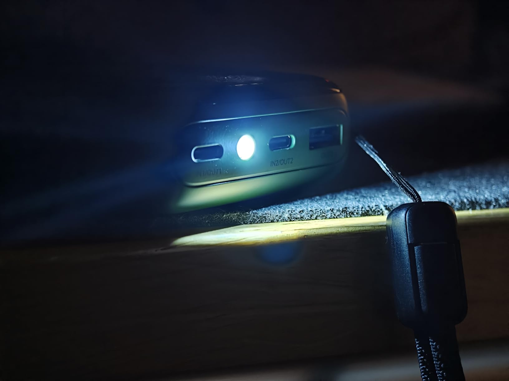 INIU Portable Charger, 20000mAh Small Power Bank, 22.5W Fast Charging Travel Flight Car Family Essentials customer photo 2