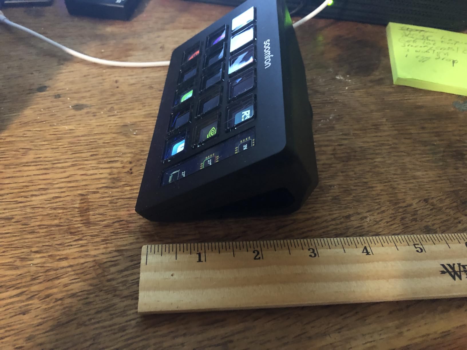 SOOMFON Stream Controller Stream Control Deck with 15 LCD Macro Keys Customizable to Trigger Actions in OBS Twitch YouTube Compatible with PC & Mac for Content Creators Streaming Gaming customer photo 2