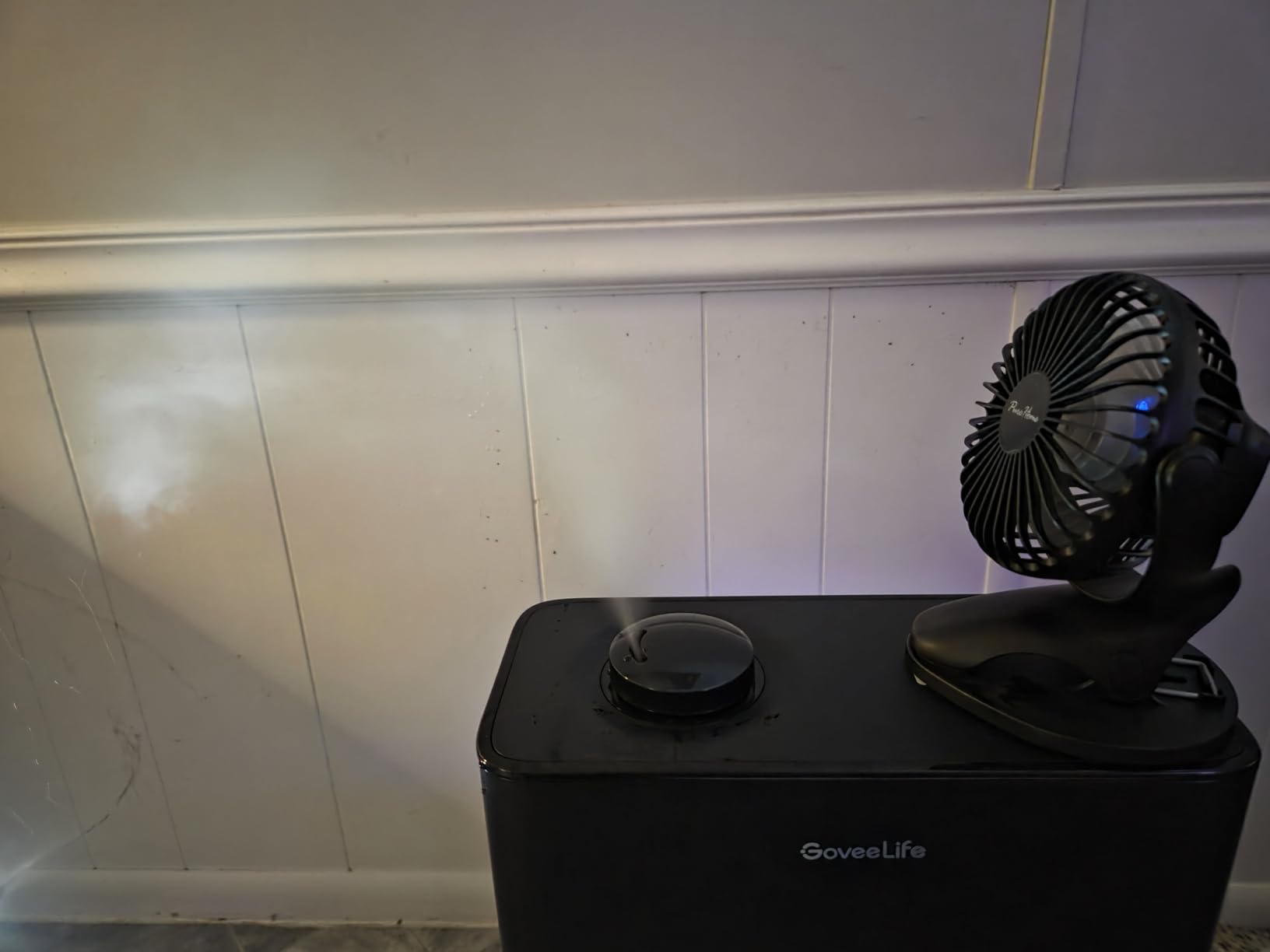 GoveeLife Smart Humidifiers for Bedroom Large Room, Top-Fill Cool Mist 6L WiFi Air Humidifier, Auto Mode, App & Voice Control, 60H Runtime, Rapid Humidification, RGB Nightlight Baby Plants, Black customer photo 2