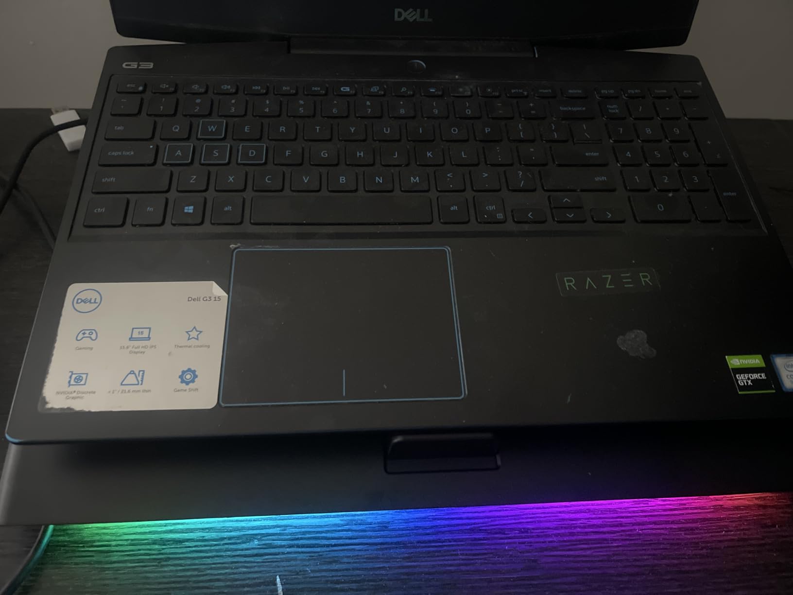 Razer Laptop Cooling Pad: Adaptive Smart - Intelligent Fan Control - Airtight Pressure Chamber customer photo 1