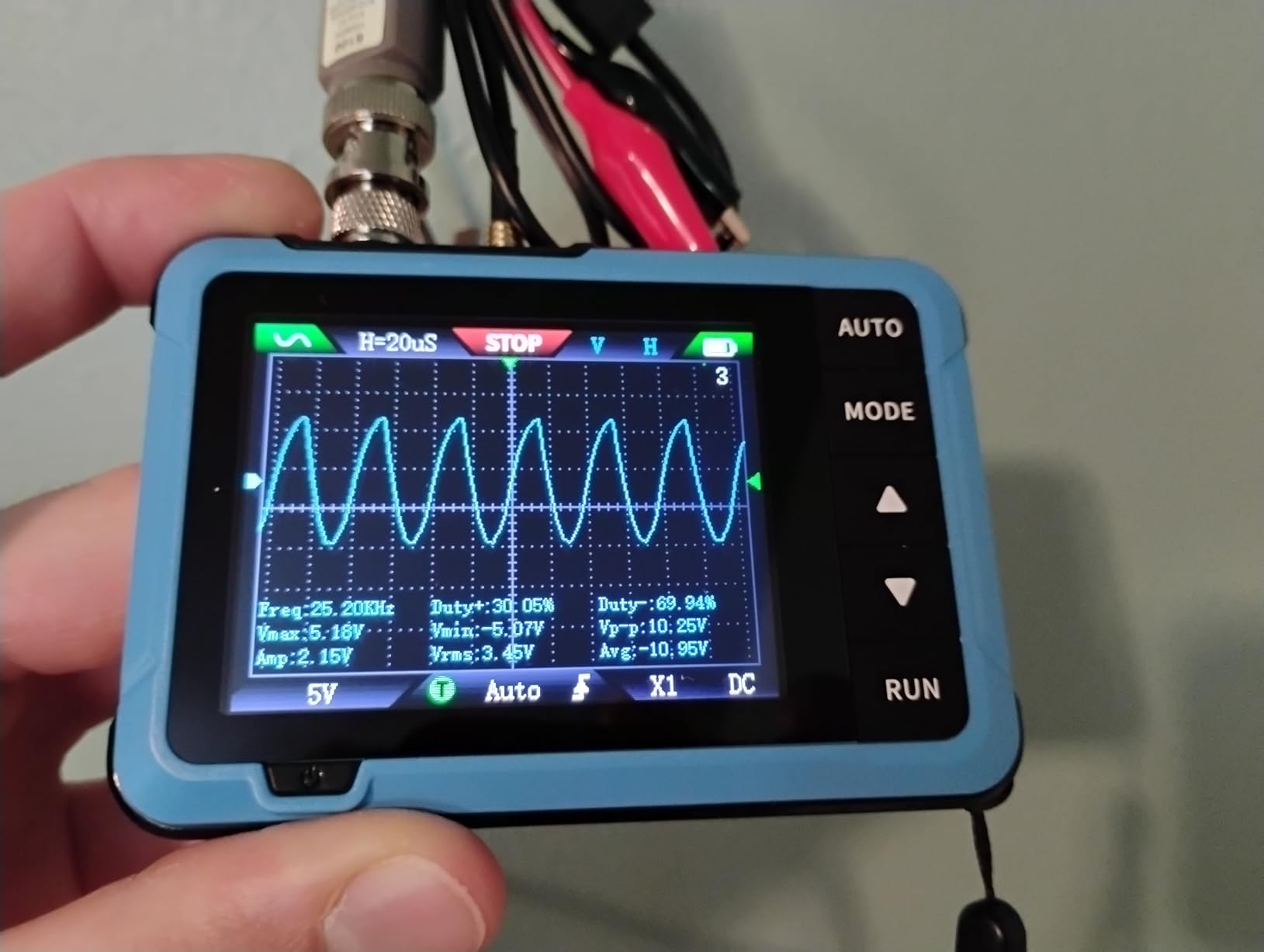 FNIRSI DSO-510 Handheld Oscilloscope/DDS Signal Generator 2 in 1, Digital Portable Automotive Oscilloscope 2.8 inch TFT, 10MHz Bandwidth, 48MS/s Sampling Rate customer photo 2