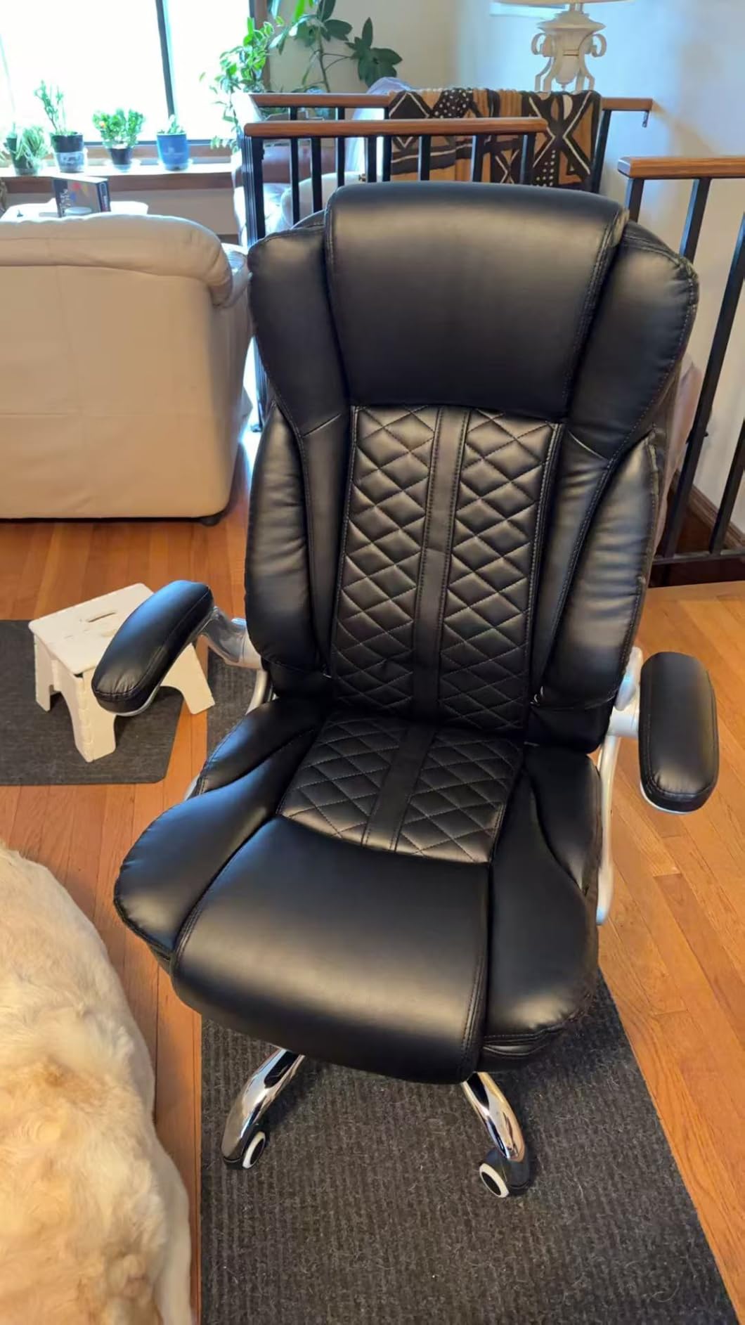 400lbs Executive Office Chair with Flip-Up Armrests, Big and Tall Computer Chair for Heavy People, Heavy Duty Ergonomic Comfy Chair, Breathable PU Leather (Black) customer photo 1