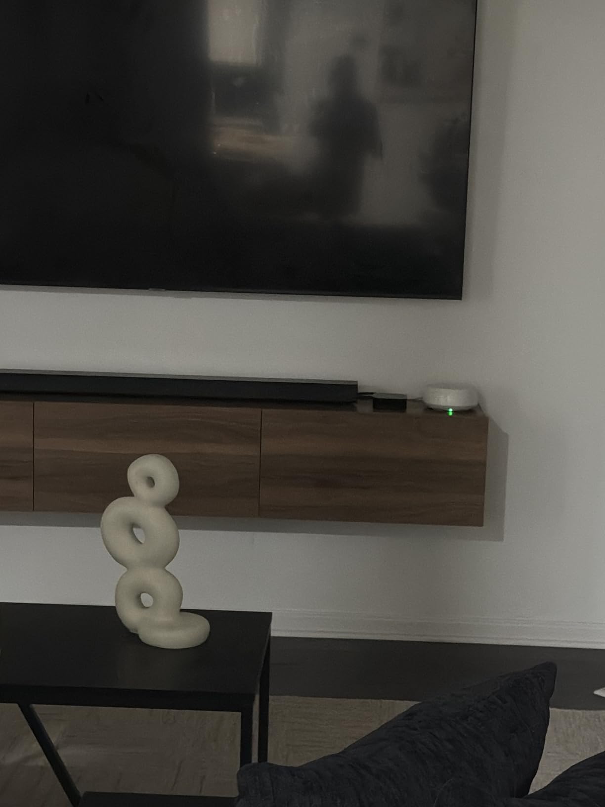 TP-Link Deco 7 BE25 Dual-Band BE5000 WiFi 7 Mesh Wi-Fi System | 4-Stream 5 Gbps, 240 Mhz | Covers up to 6,600 Sq.Ft | 2X 2.5G Ports Wired Backhaul | VPN,MLO, AI-Roaming, HomeShield, 3-Pack customer photo 1