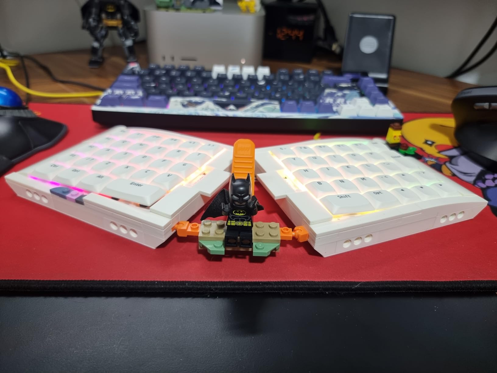 KBDcraft 07Israfel 50% Ergo-Split Low-Profile Mechanical Keyboard, 56-Key Ortho, Lego-Compatible Case, Wired, Linear Switch, Gasket Mount, Hot-Swappable, RGB, QMK, Vial for Win/Mac, Full Kit, White customer photo 1