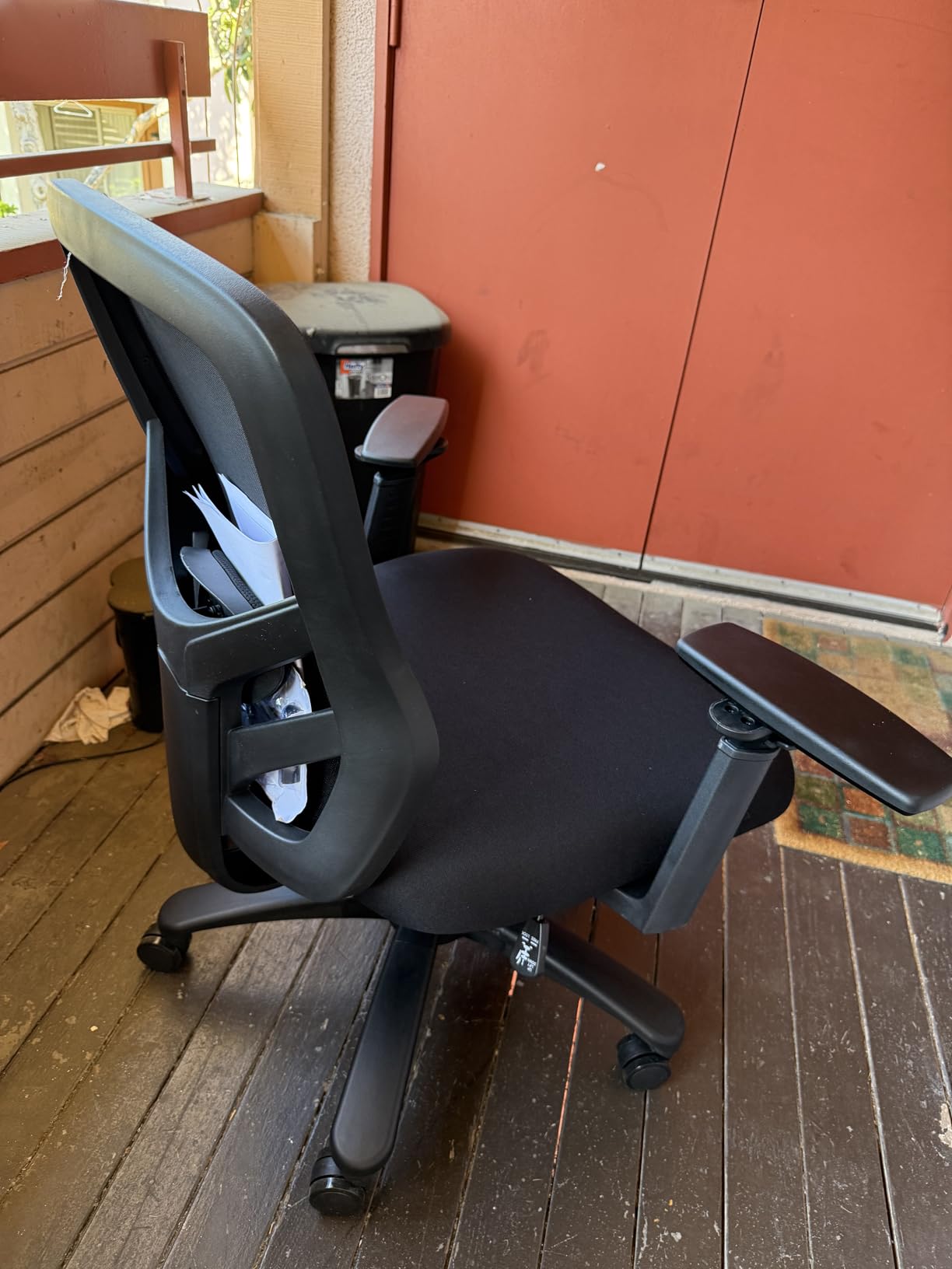 YFO Big and Tall Office Chair 500LBS - Computer Desk Chair with Adjustable Lumbar Support, Heavy Duty Ergonomic Mesh with 360 Rotation 4D Arm and Extra Wide Comfty Seat, Quiet Wheels for Adults, Black customer photo 2