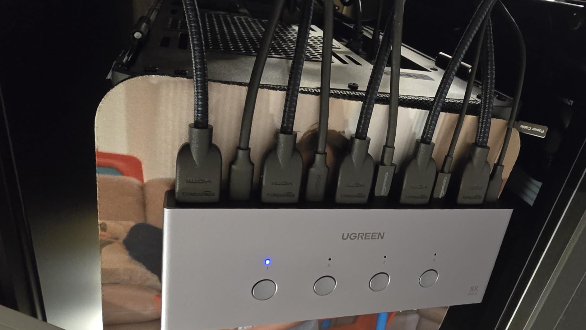 UGREEN 8K@60Hz HDMI KVM Switch 4 Computers with 4 USB 3.0 Ports Aluminum KVM Switches Share One Monitor Keyboard Mouse Hard Drives Printer with 4 HDMI Cables, 4 USB Cables and Desktop Controller customer photo 1